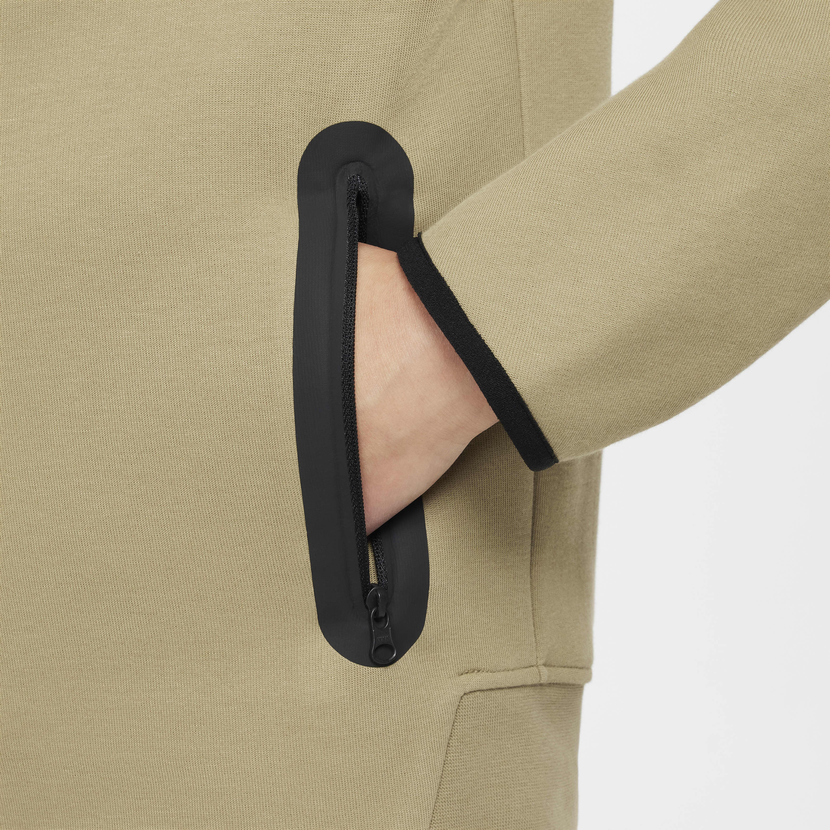 Nike Sportswear Tech Fleece image number 3