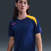 Nike Strike