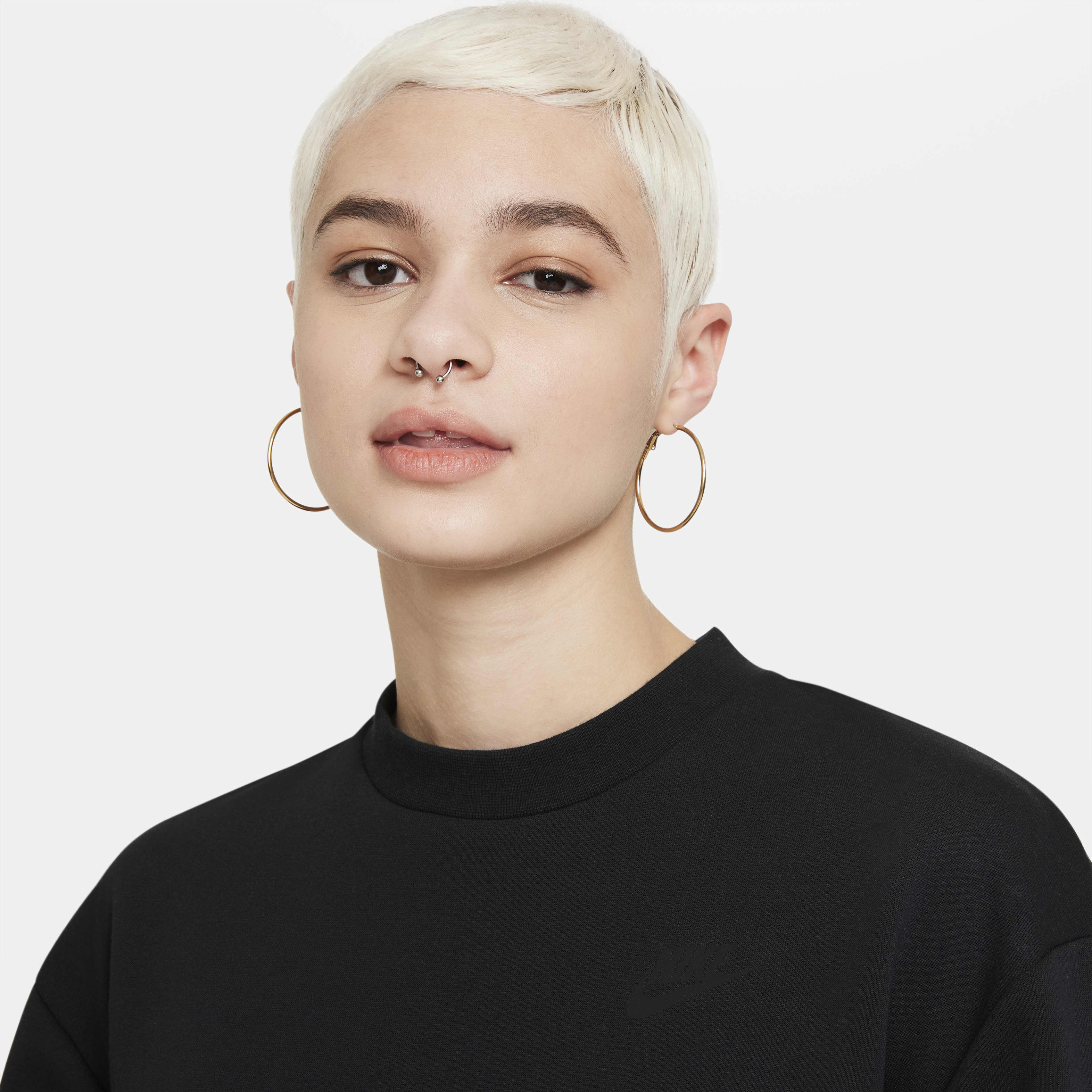 نايكي سبورتسوير تك فليس image number 2