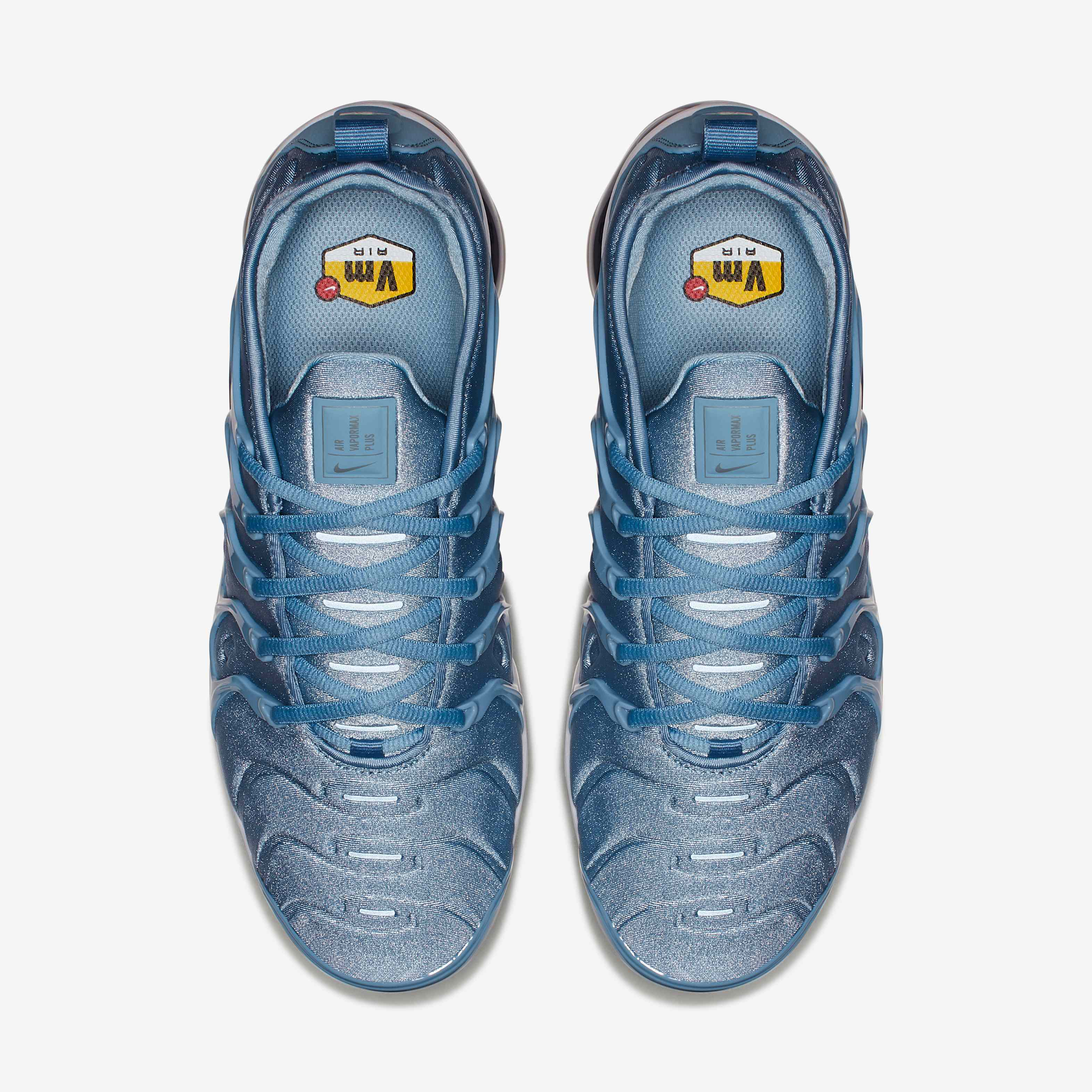 vapormax plus grey and blue