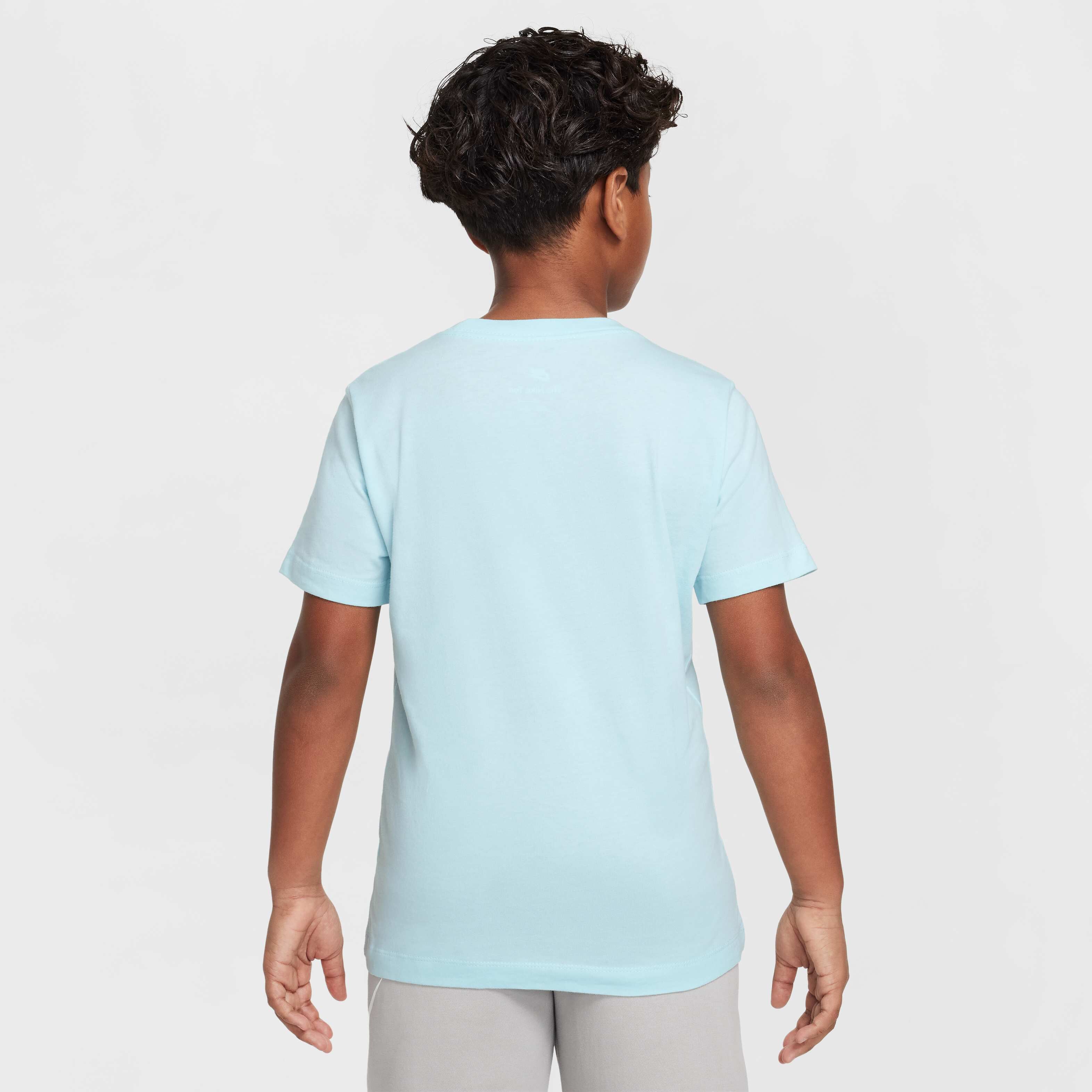 ★Nike★ Sportswear Athletics T-Shirt M White Glacier Blue I Nike Athletics Regular T-Shirt | White / Glacier Blue
