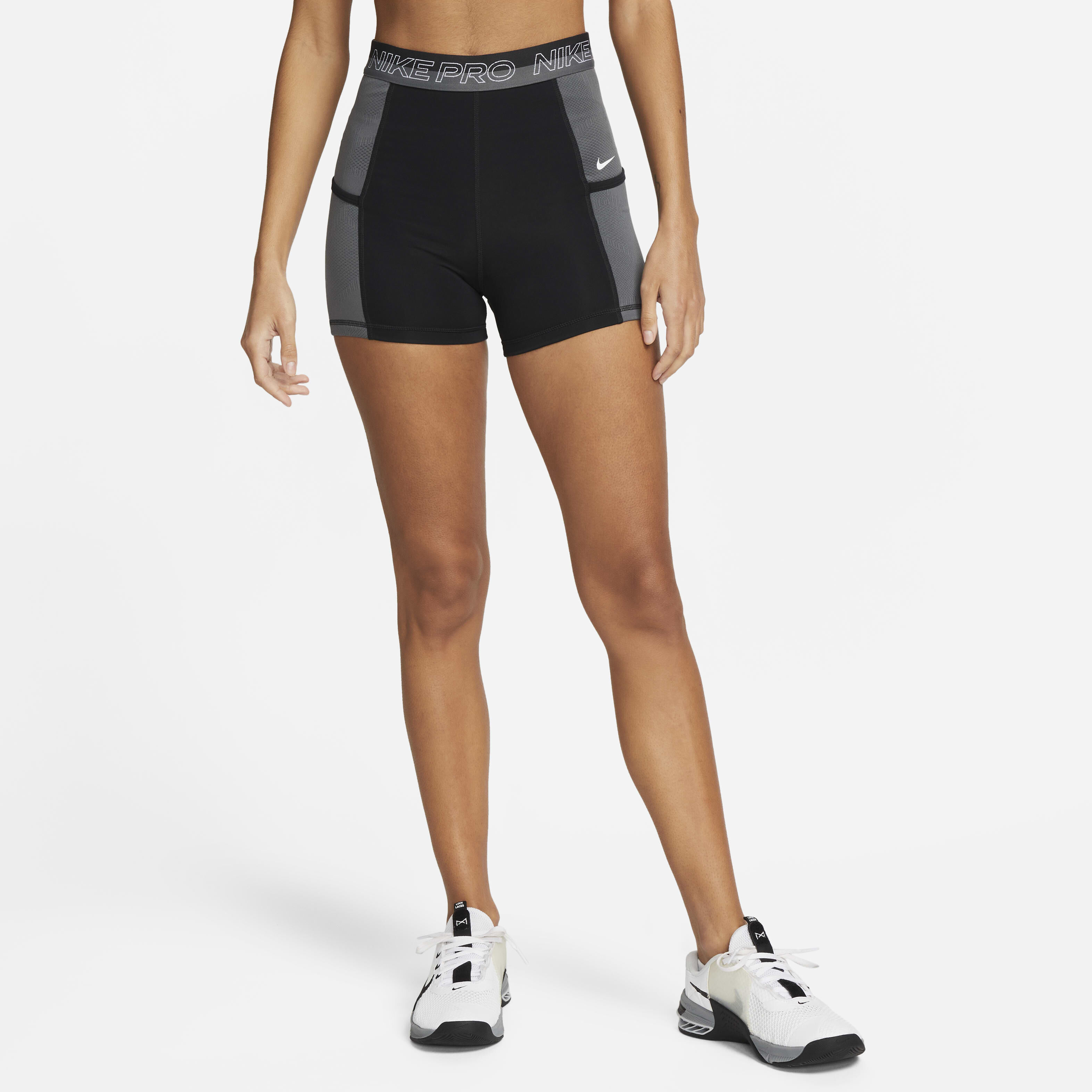 Nike pro women's 8 shorts hotsell