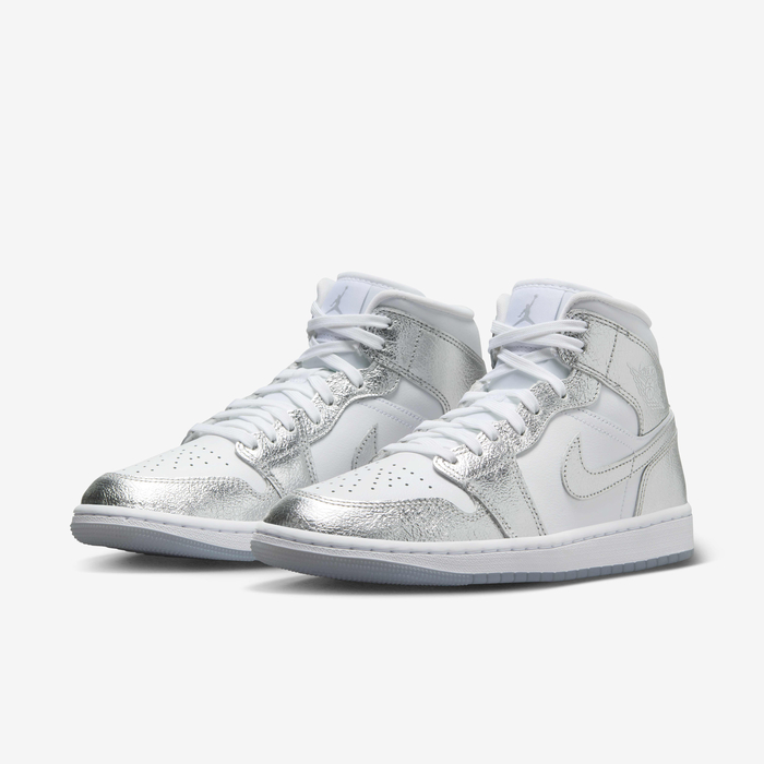 Air Jordan 1 Mid SE image number 4 Air Jordan 1 Mid SE image number 4