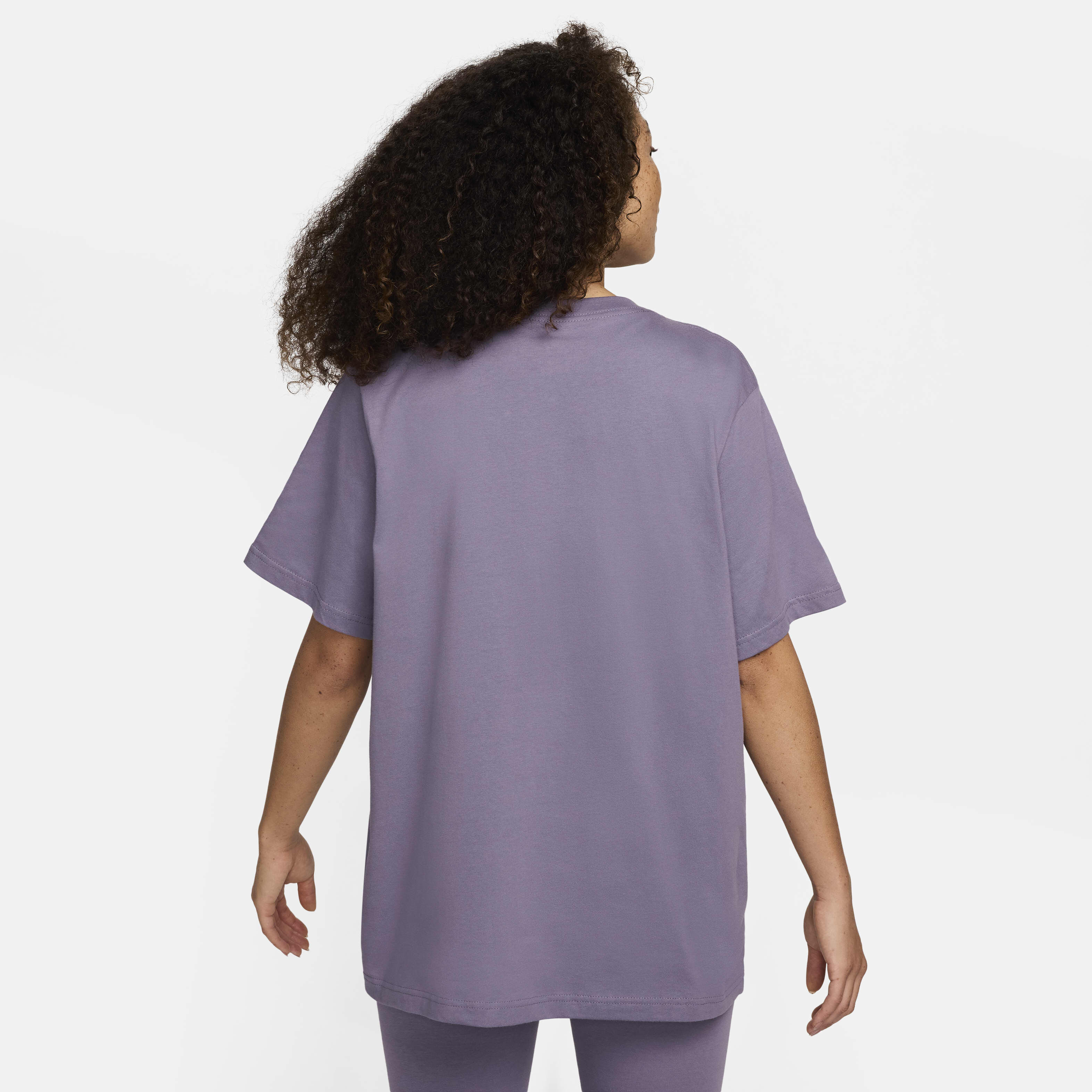 Nike Sportswear Essential image number 1