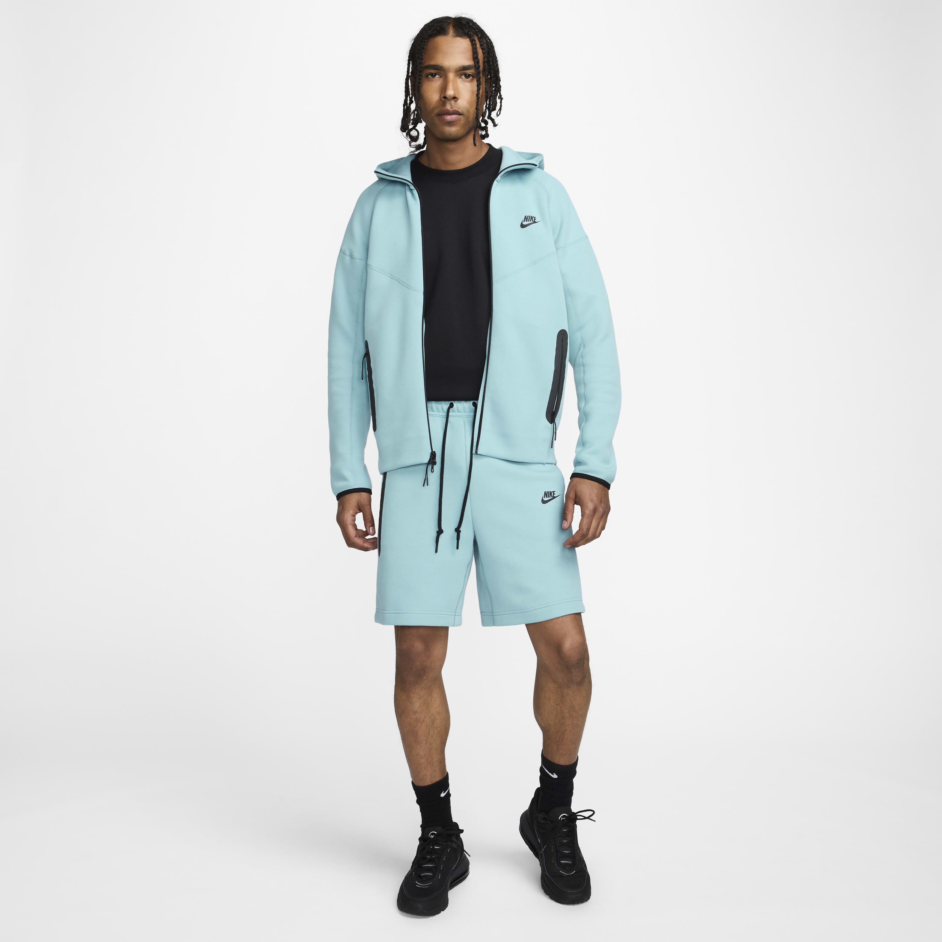Men's nike tech fleece shorts shop