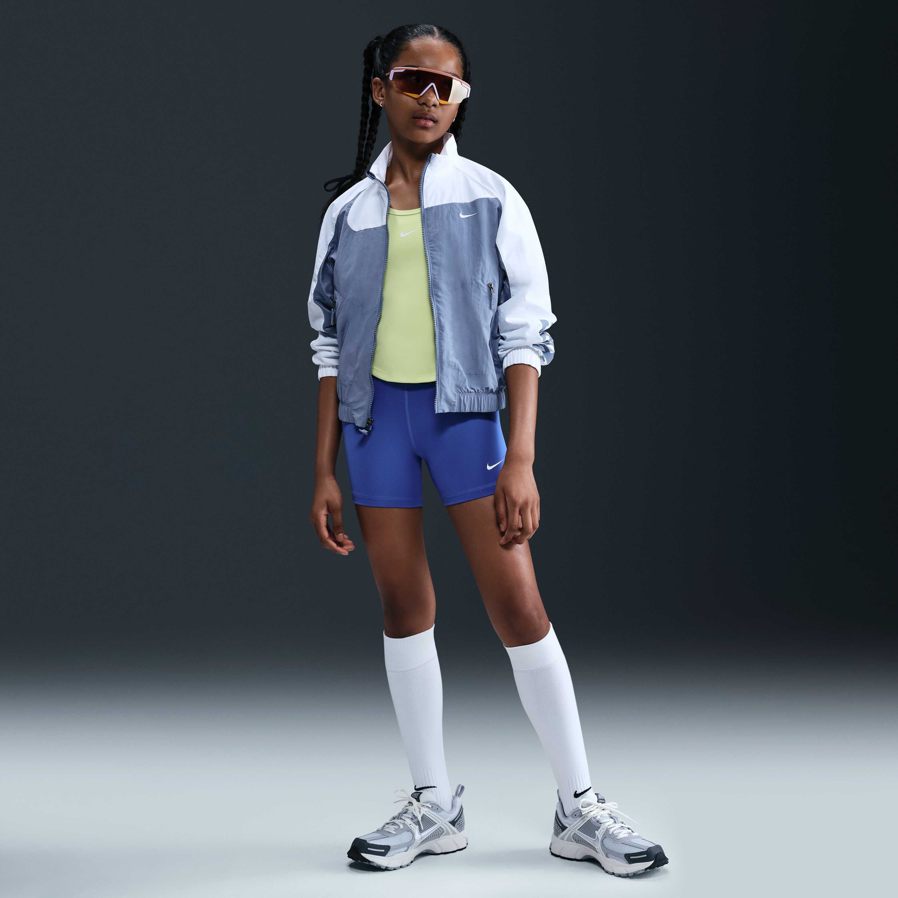 نايكي برو image number 0