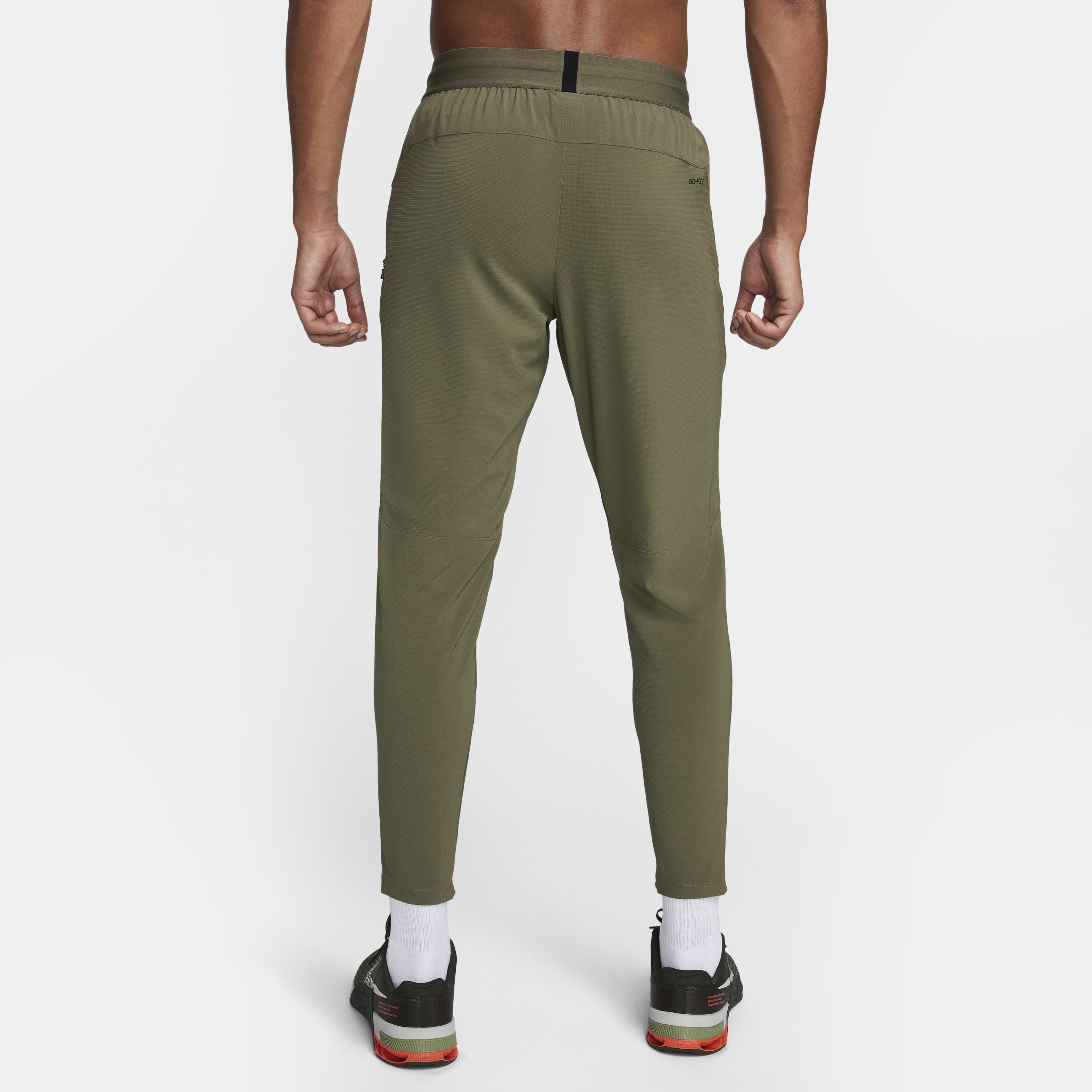 Nike dry men's tapered pants 2025