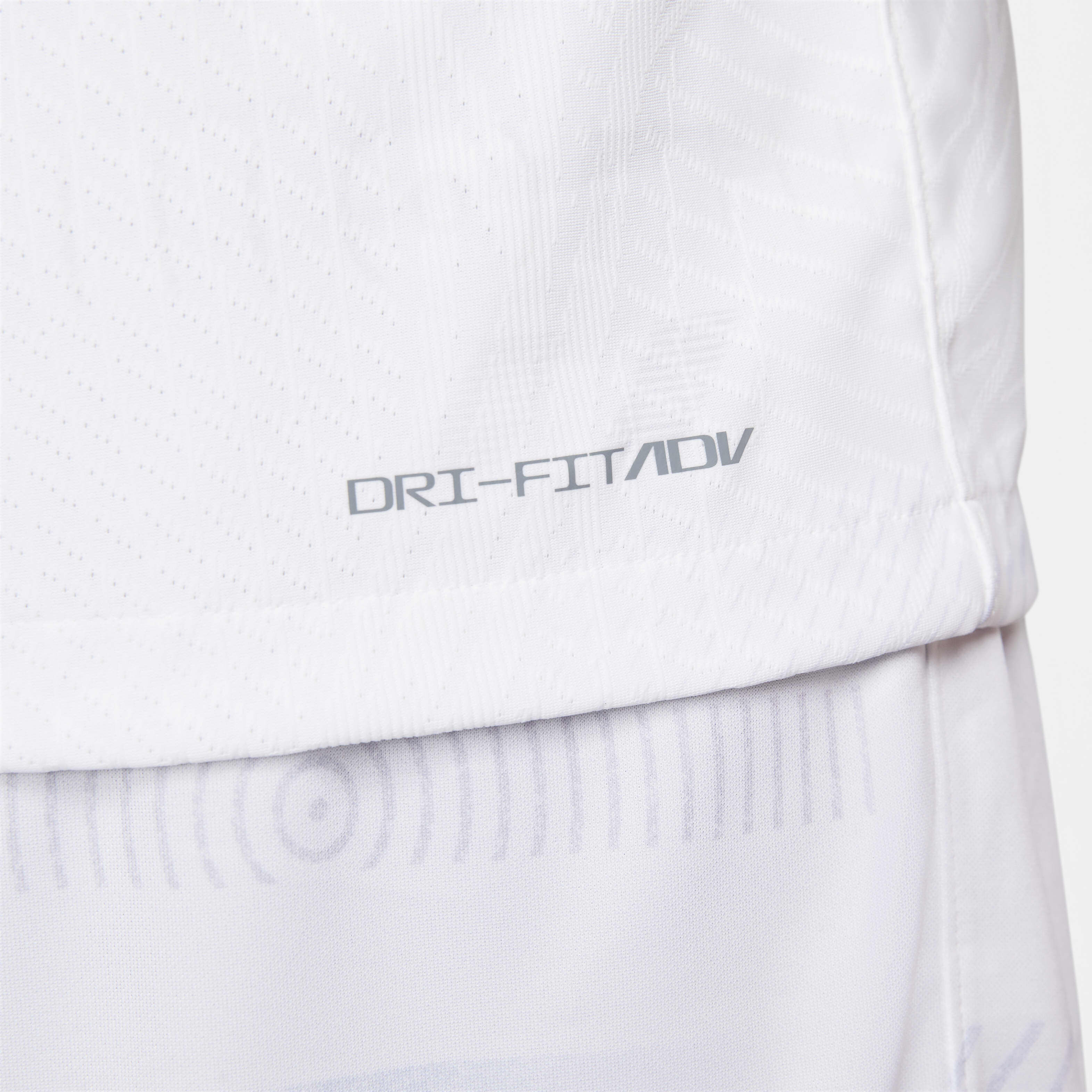 توتنهام هوتسبير 2023/24 ماتش الأساسي image number 7