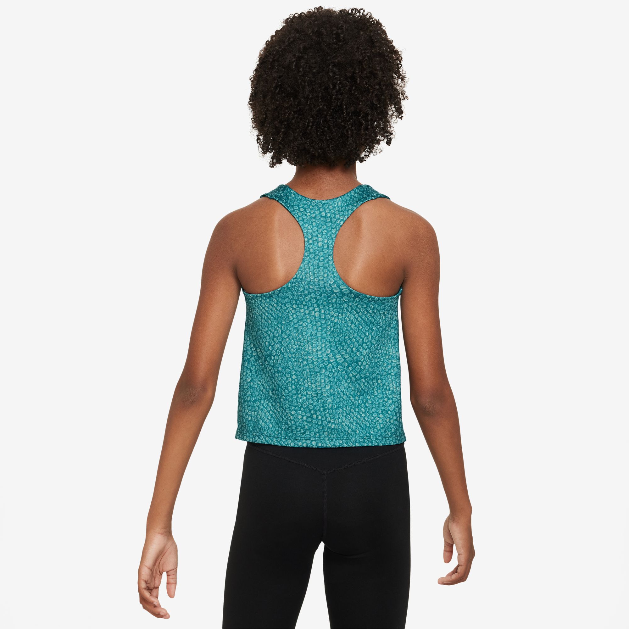 نايكي سووش image number 2