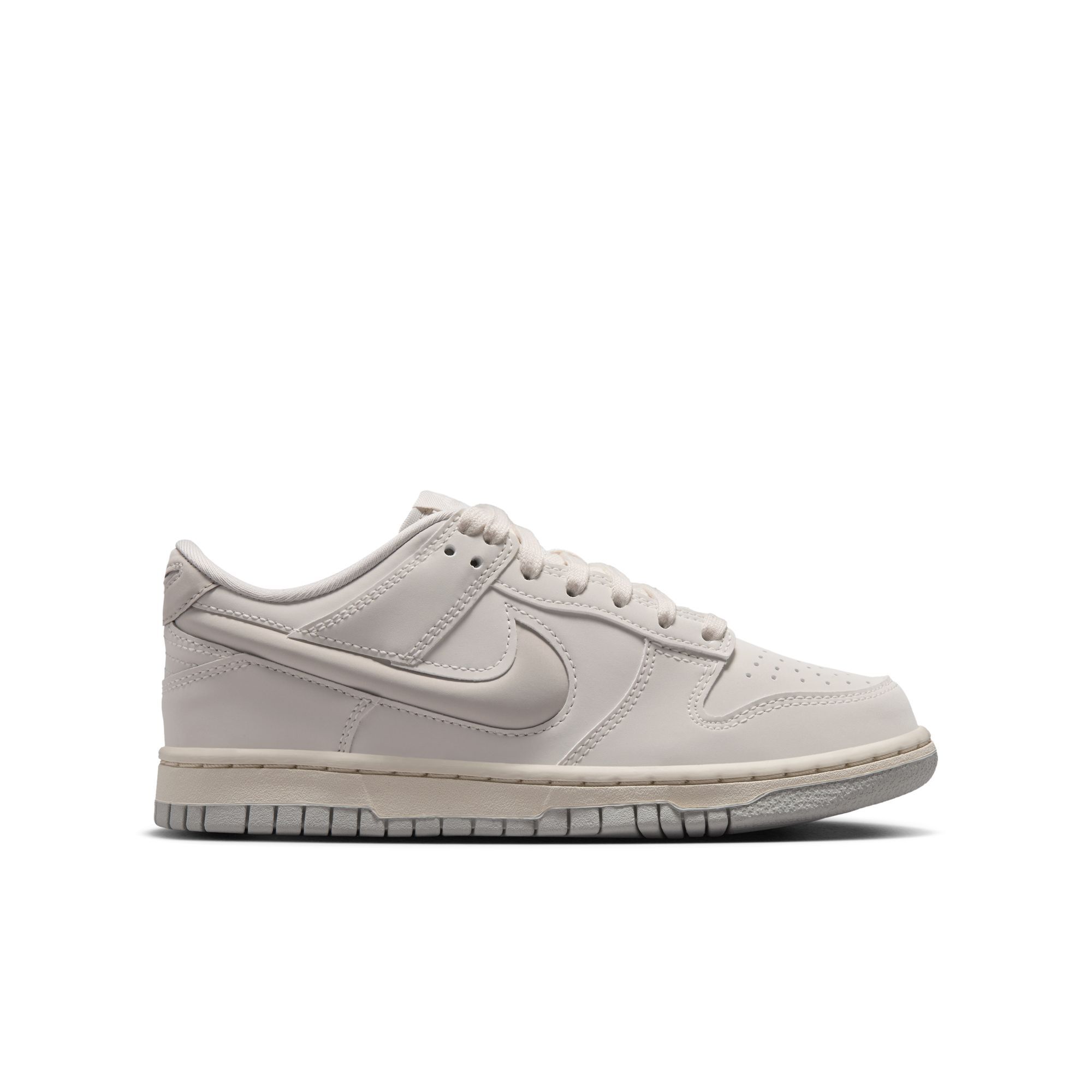 Nike Dunk Low LV8 image number 6