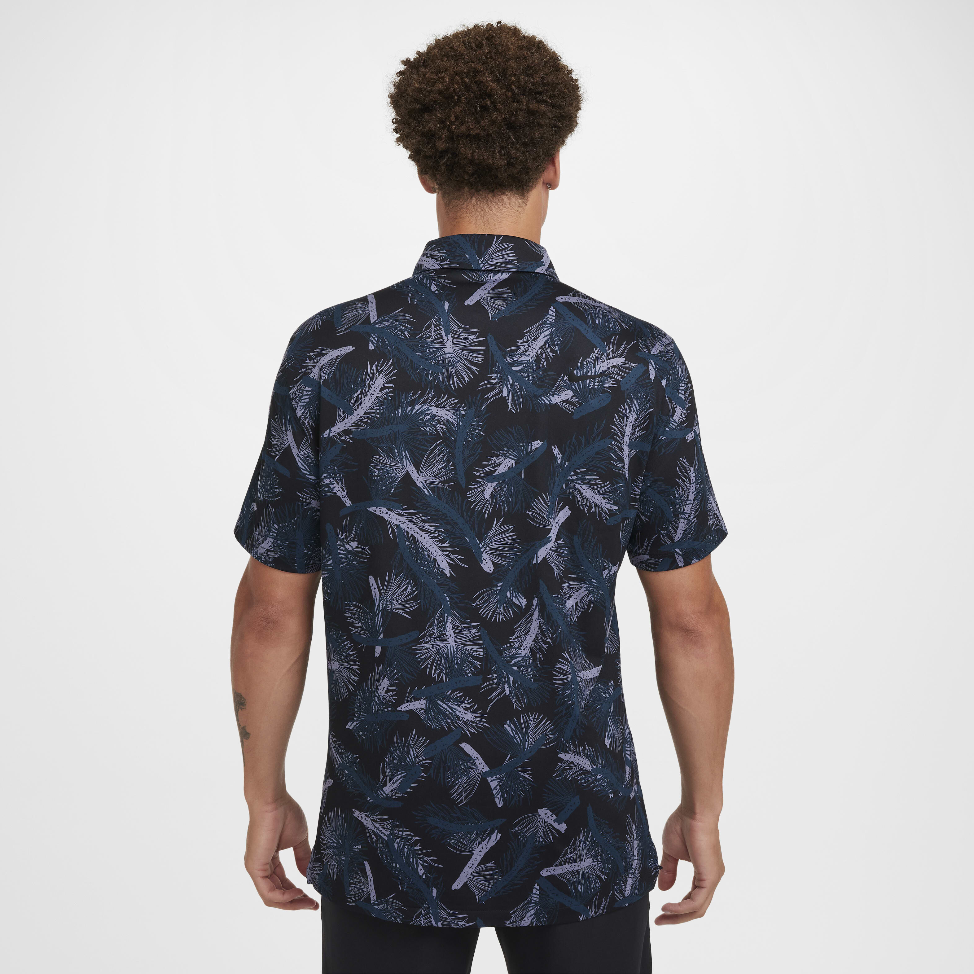 نايكي تور image number 1