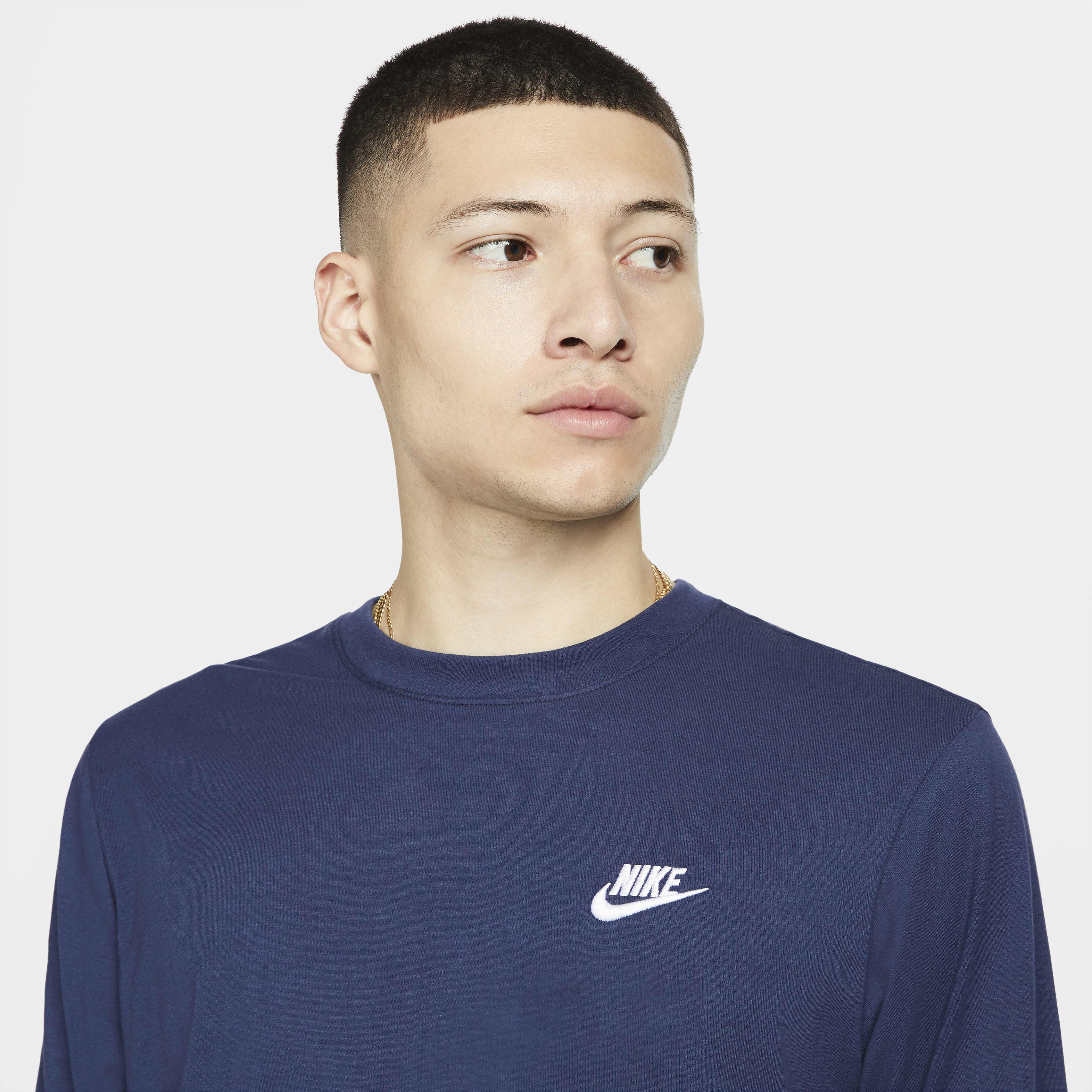 Nike Sportswear Club image number 2