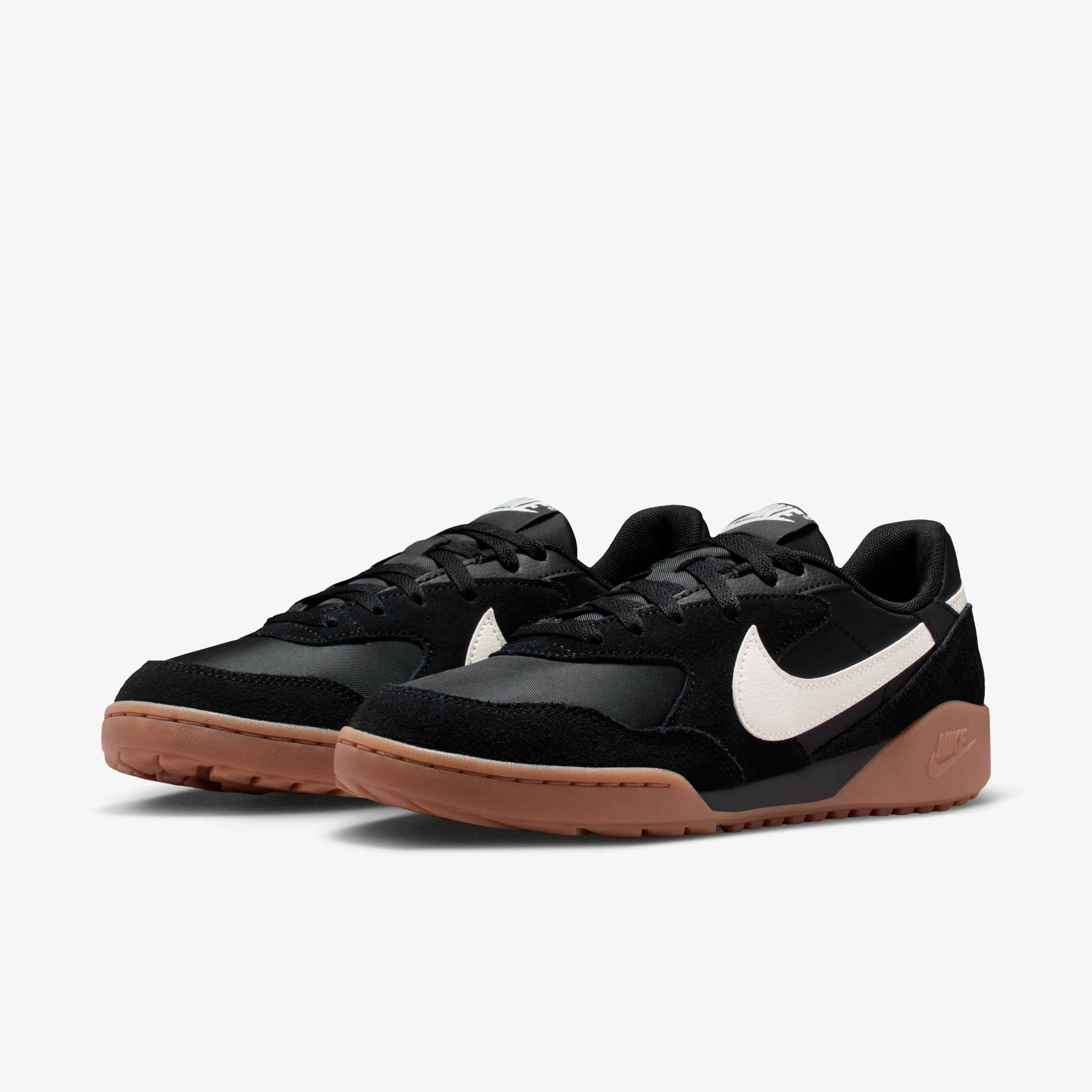 Nike Terra Manta Suede image number 4