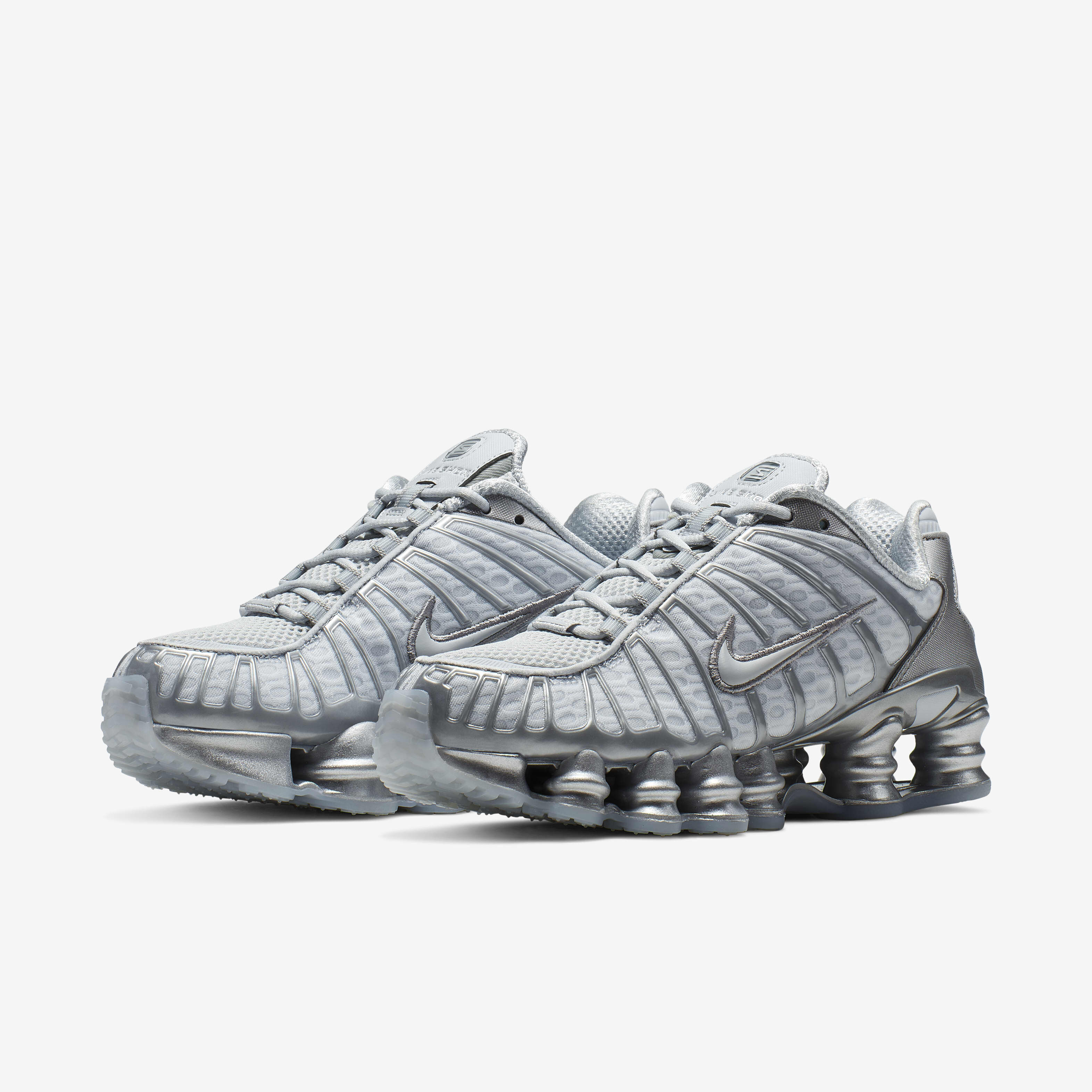 Nike shox junior women's online