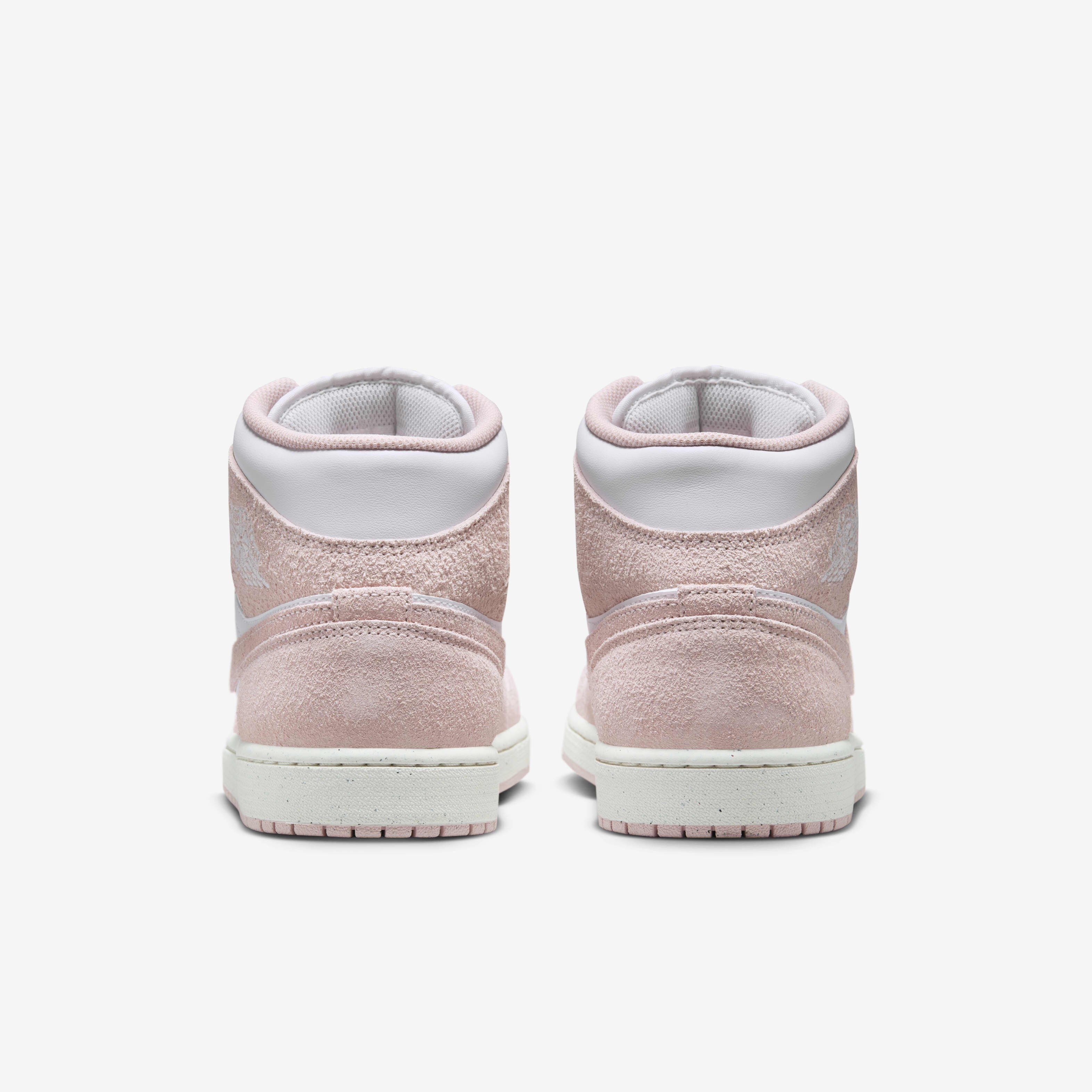 Buy Air Jordan 1 Mid SE Men s Shoes Nike Saudi Official