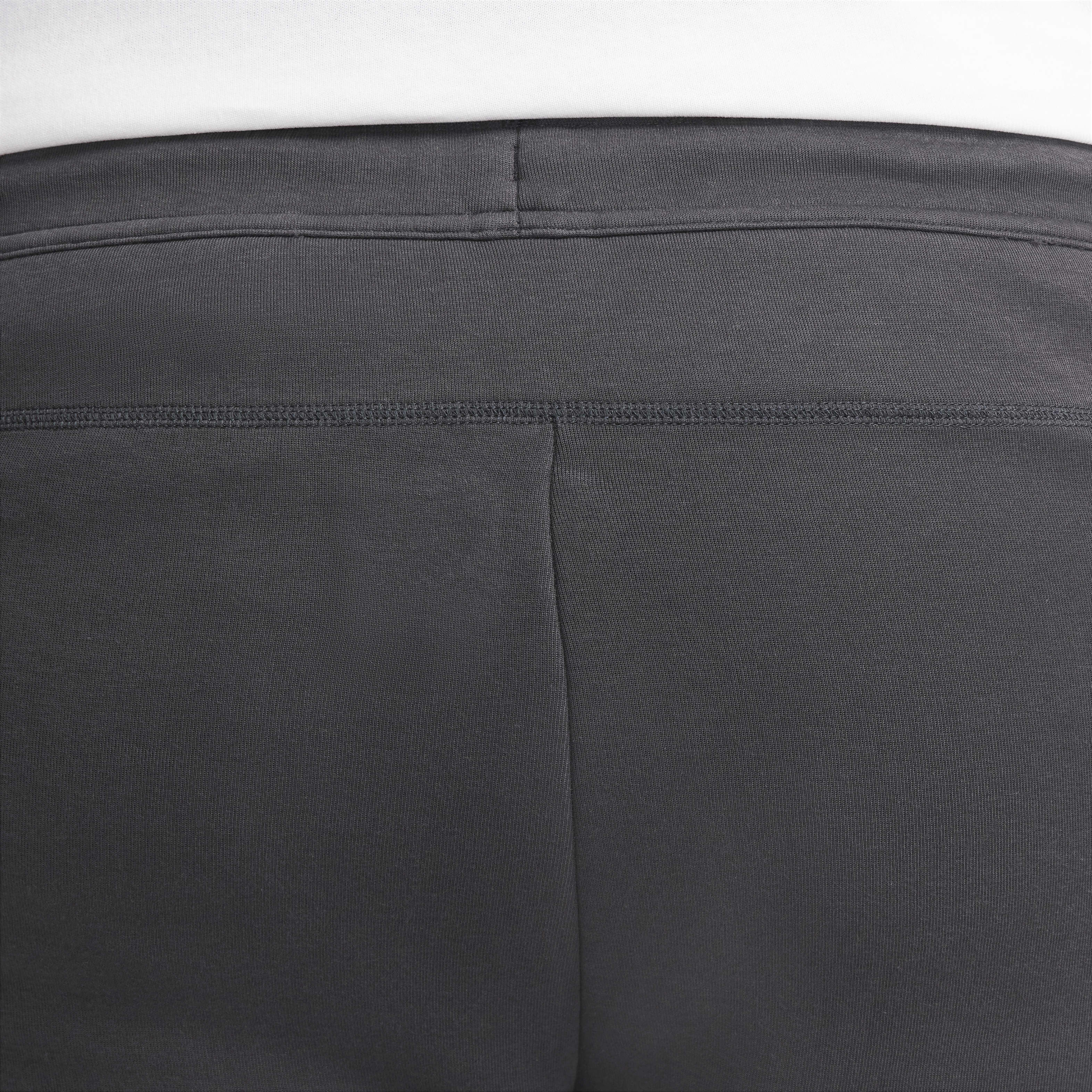 نايكي سبورتسوير تك فليس image number 17