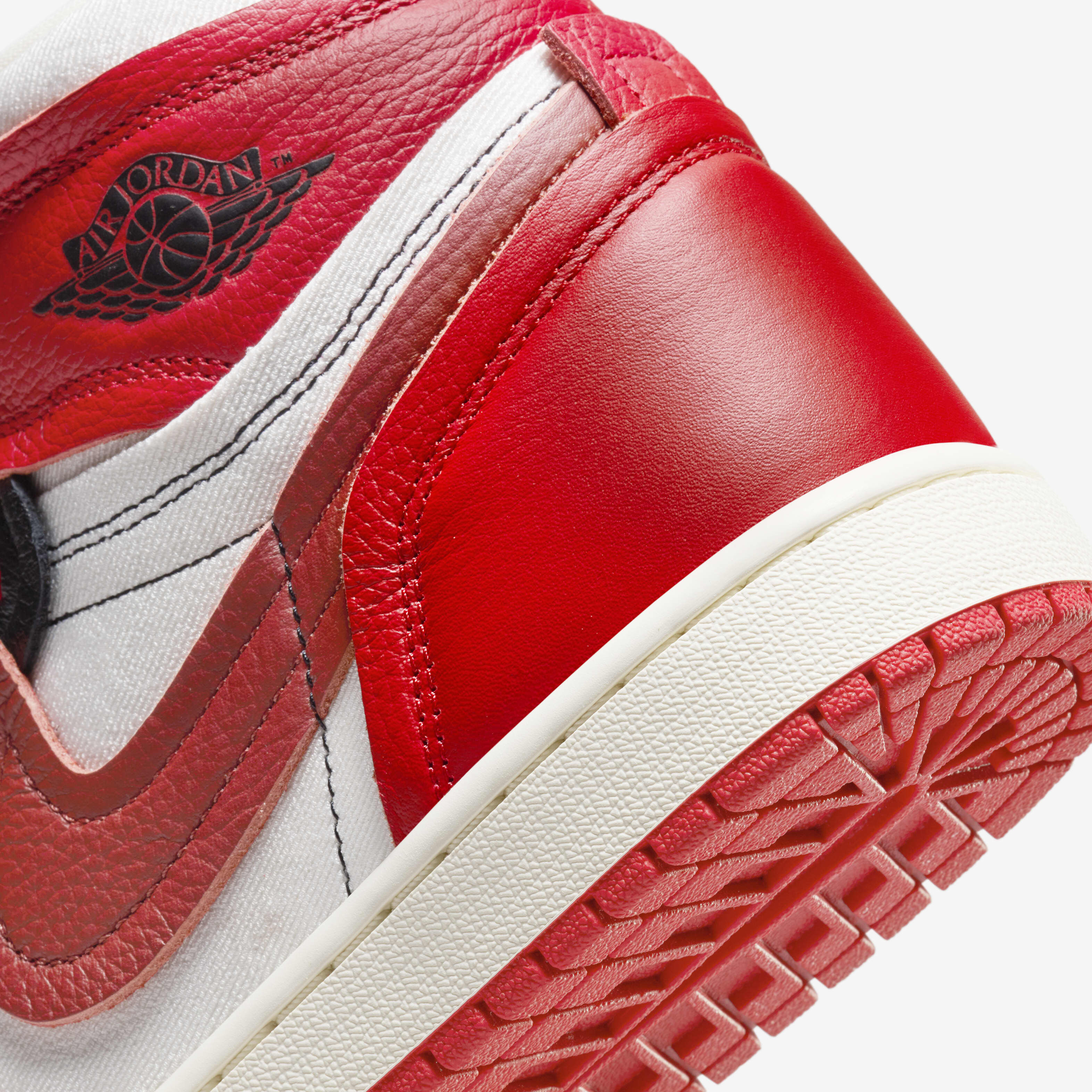 Air Jordan 1 High Method of Make image number 7