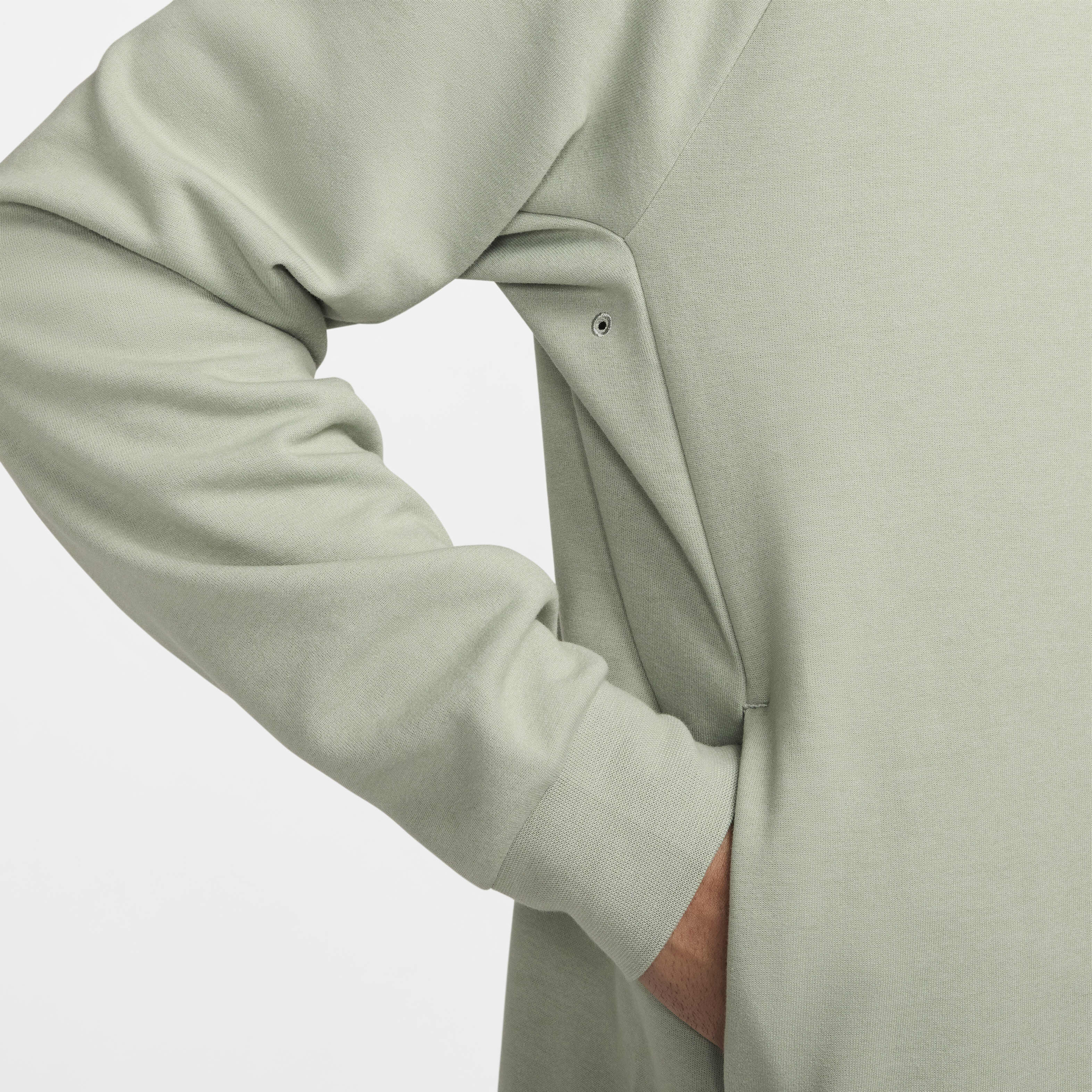 Nike Primary Fleece image number 4