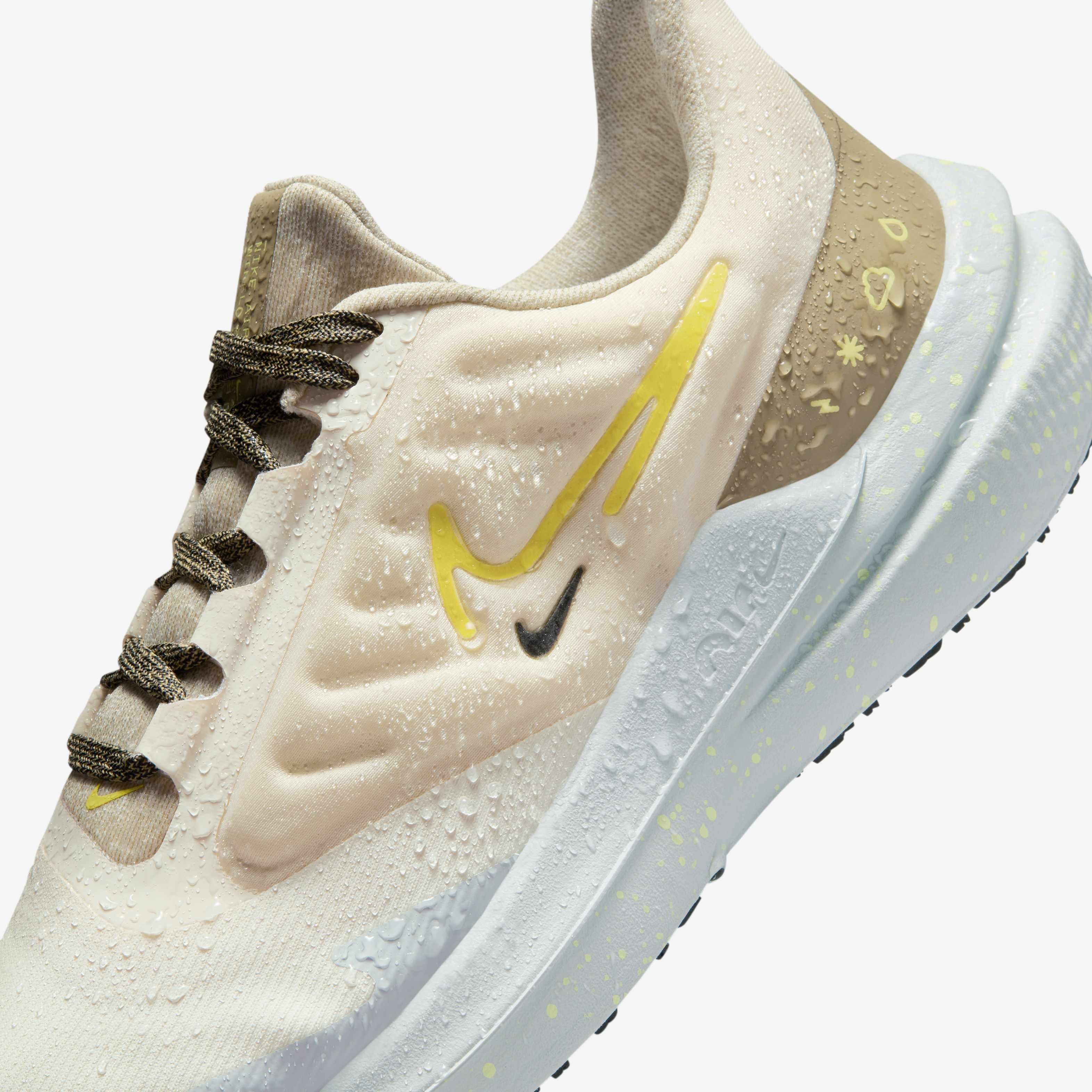 Nike Air Winflo 9 Shield image number 9