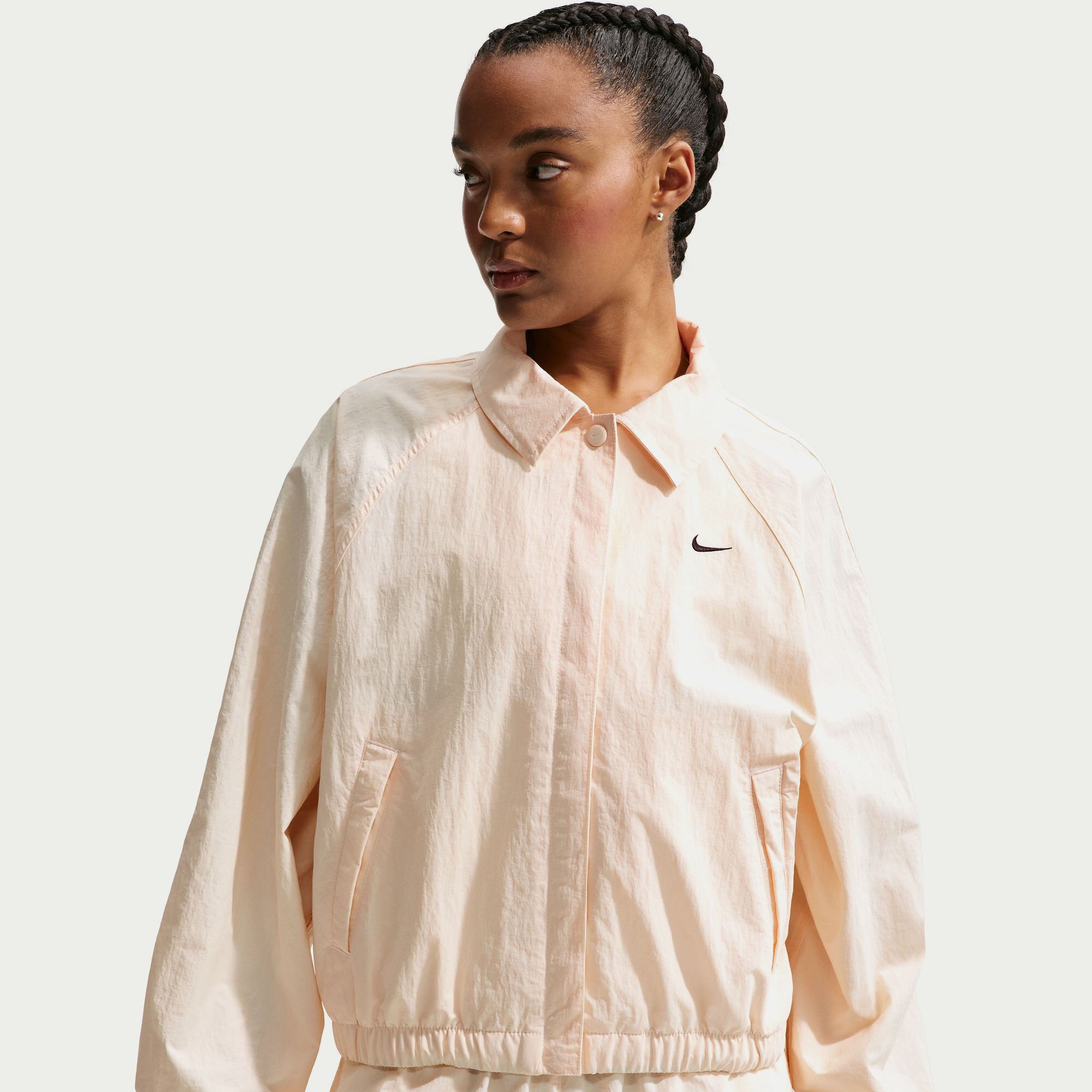 نايكي سبورتسوير image number 2