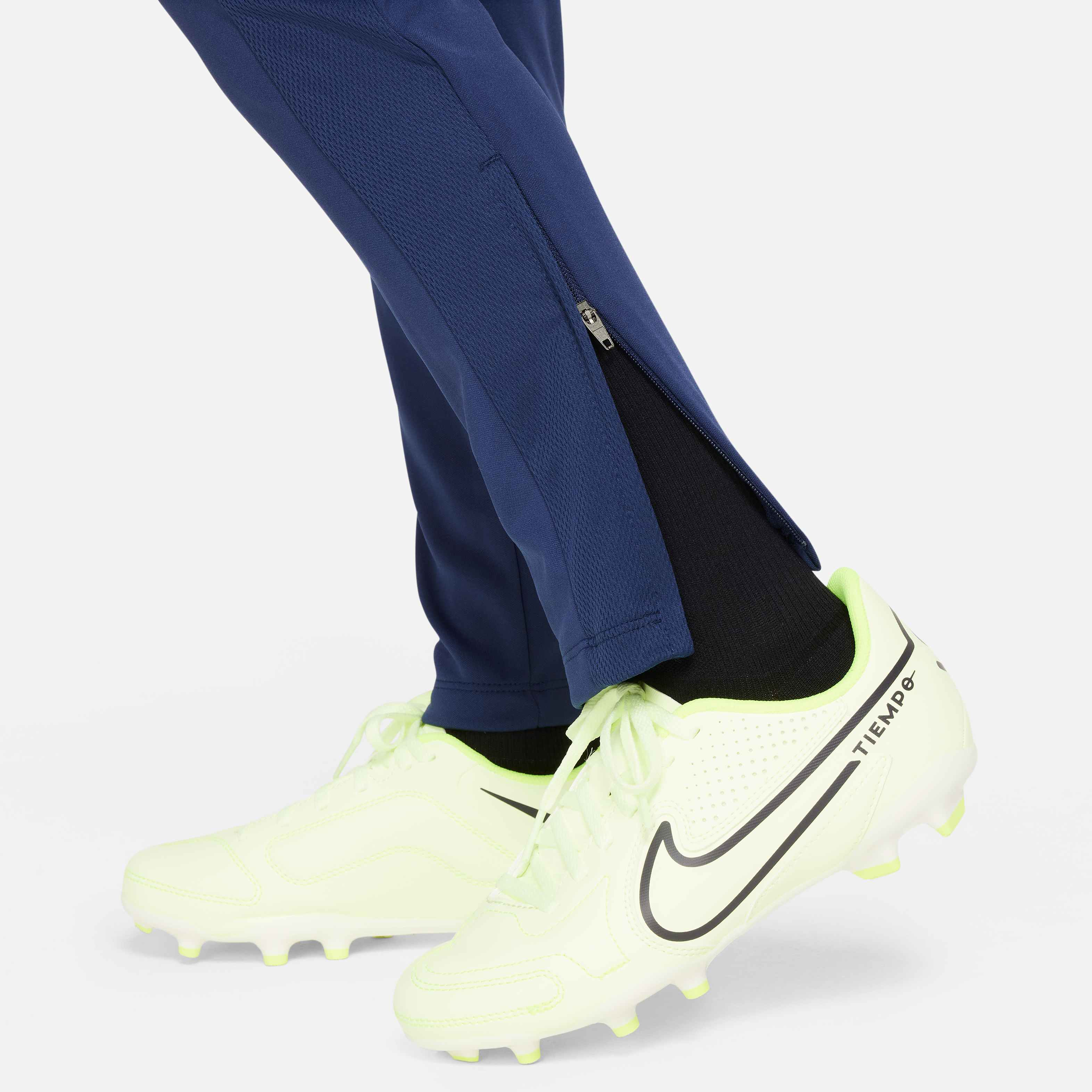 Nike Dri-FIT Academy image number 4