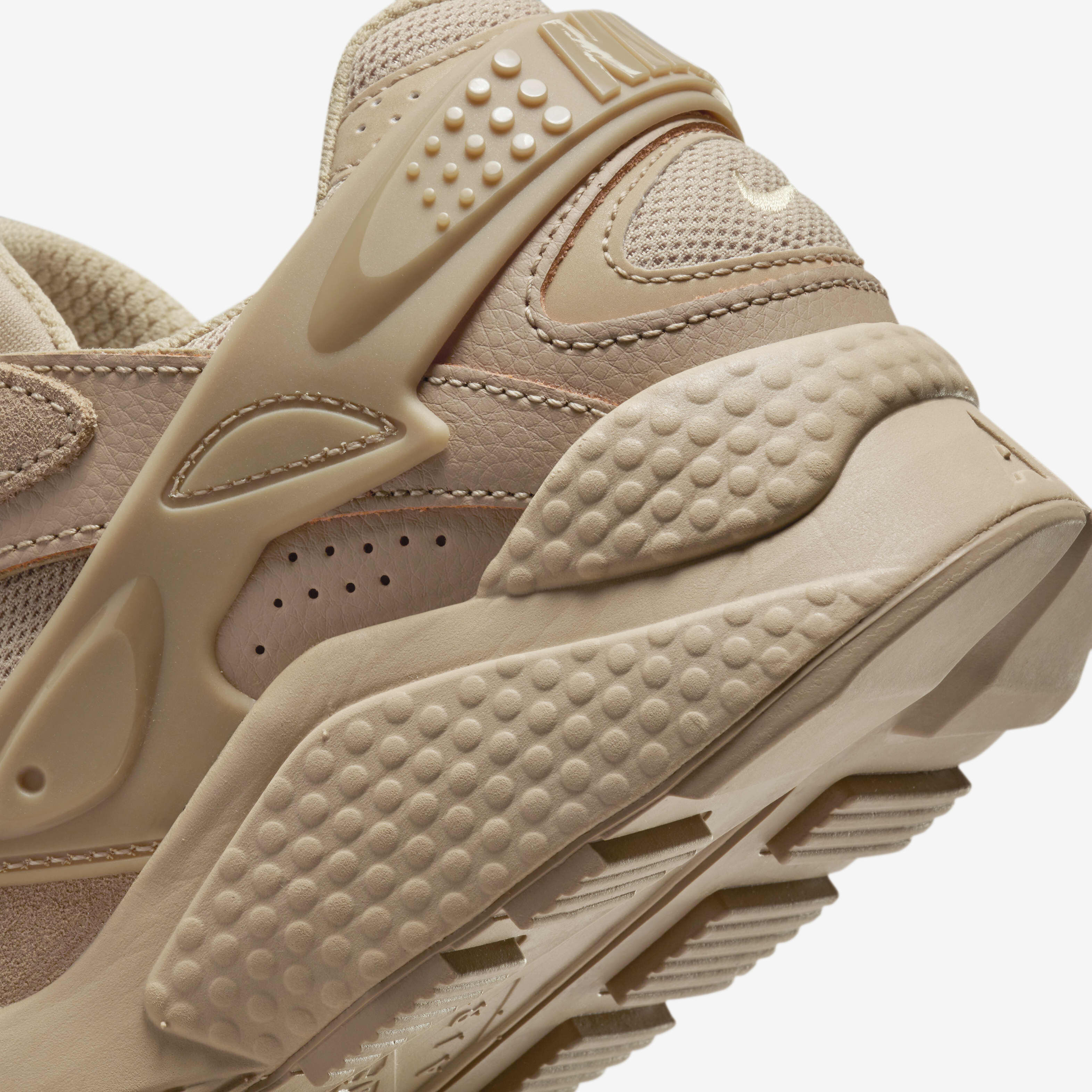 نايكي اير هيوراشي رانر image number 7