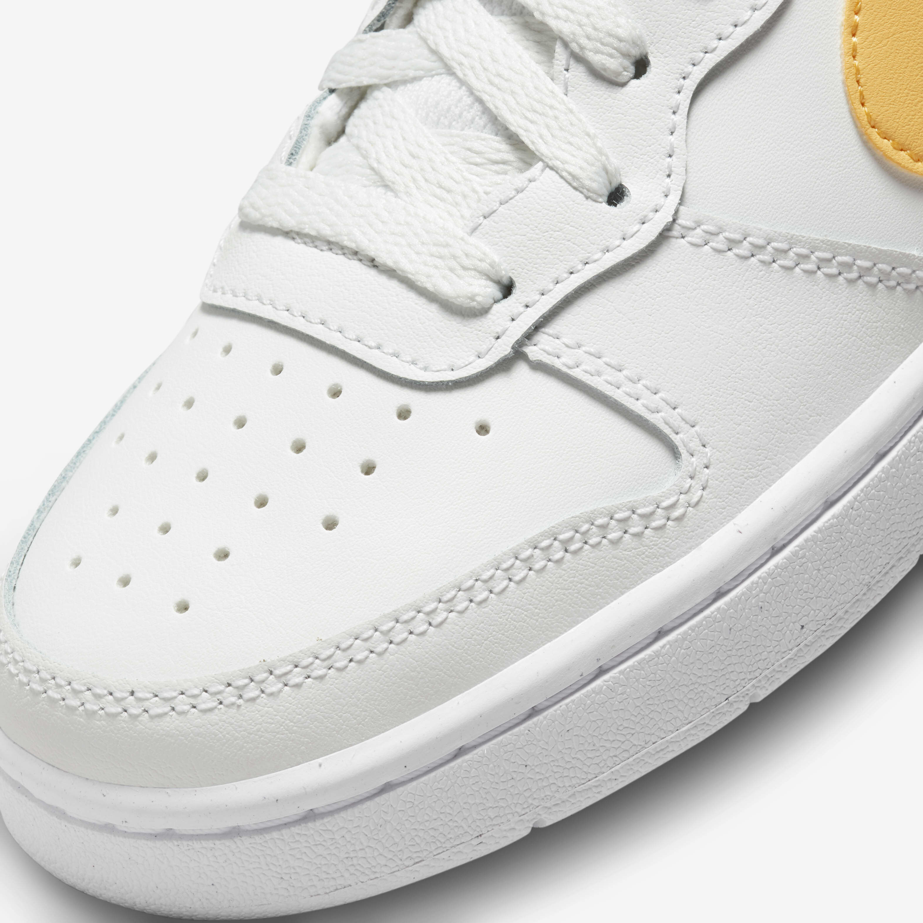 نايكي كورت بورو ميد 2 image number 6