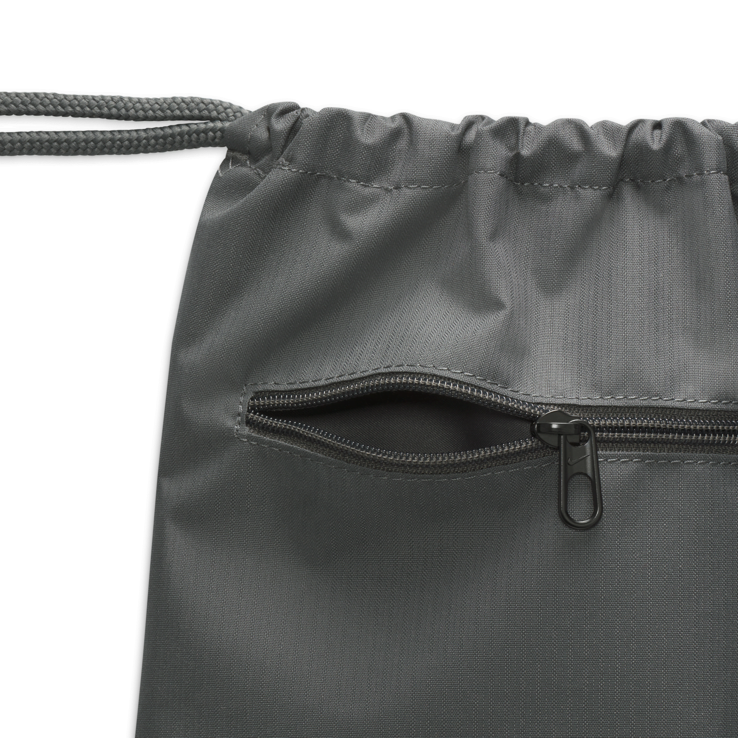 Nike Brasilia 9.5 image number 4