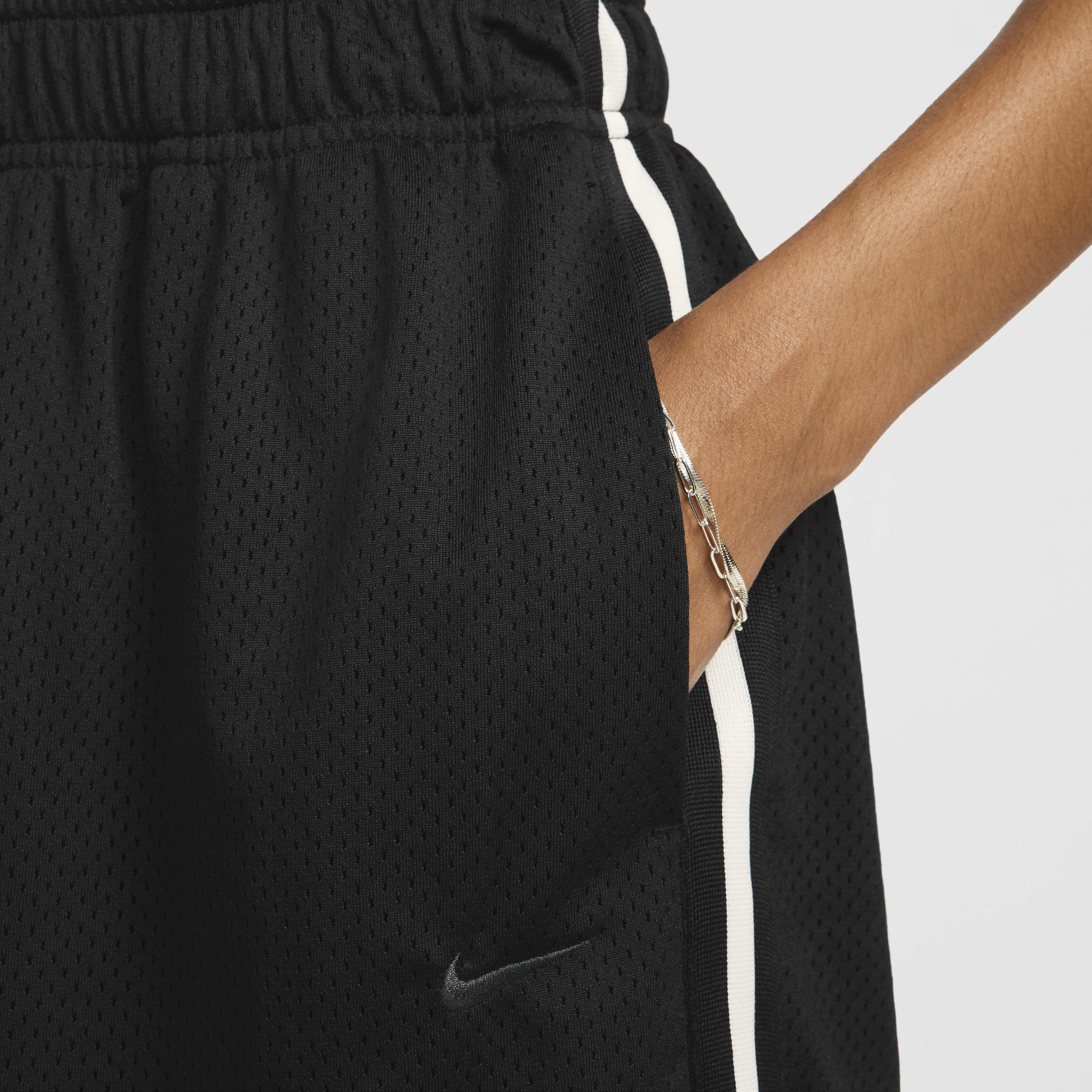 نايكي سبورتسوير image number 3