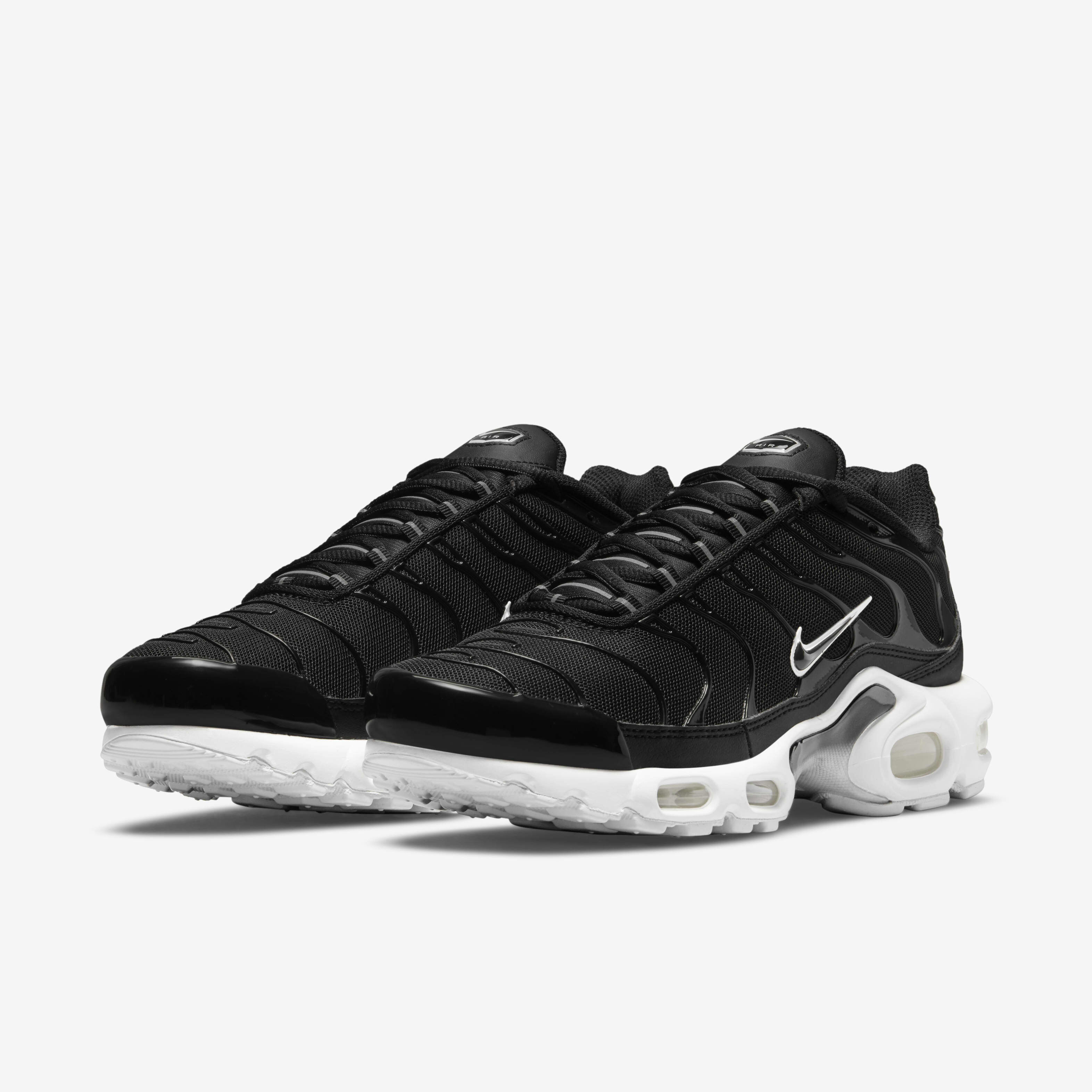 Nike Air Max Plus image number 4