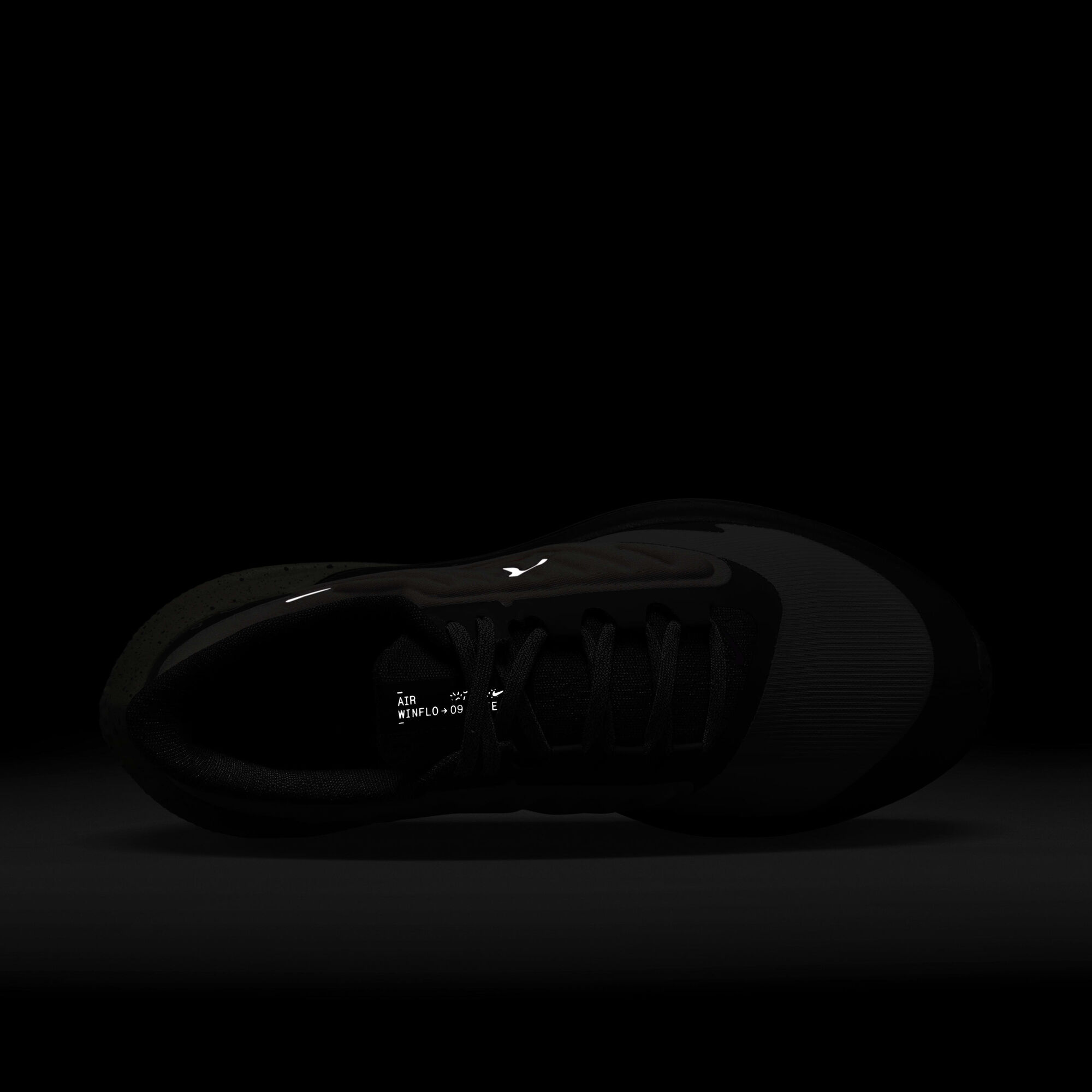 Zoom image