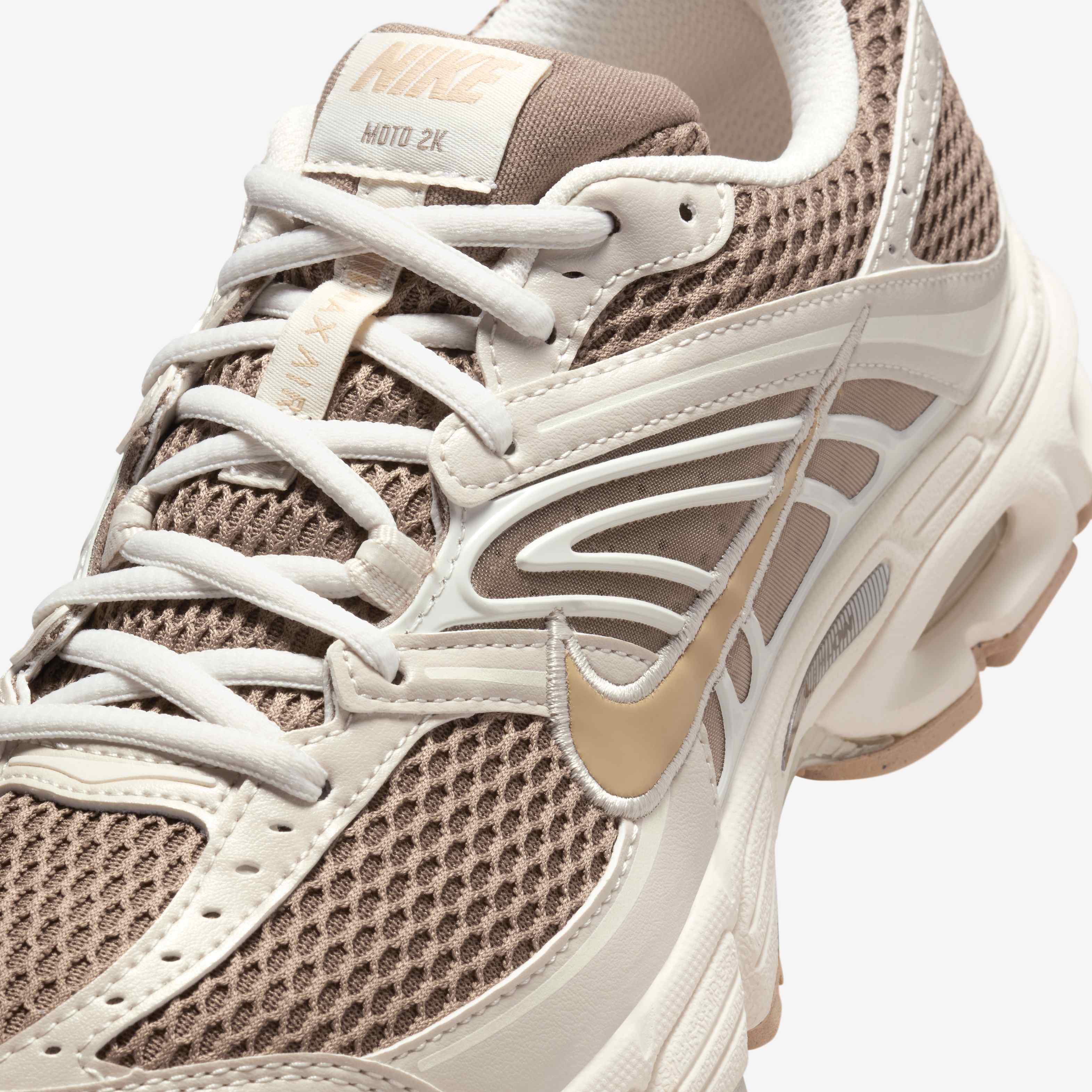 Nike Air Max Moto 2K image number 6