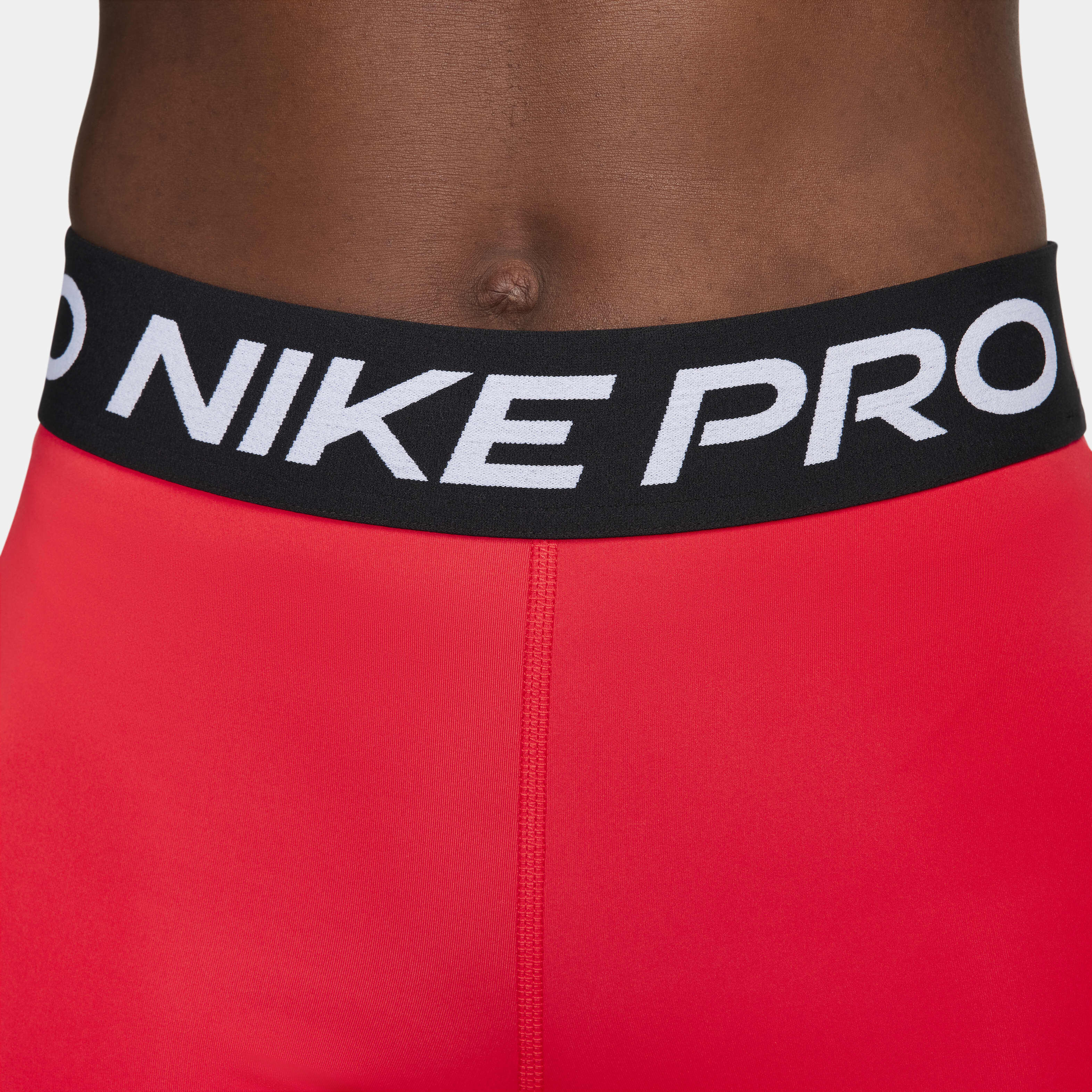 Nike Pro image number 3