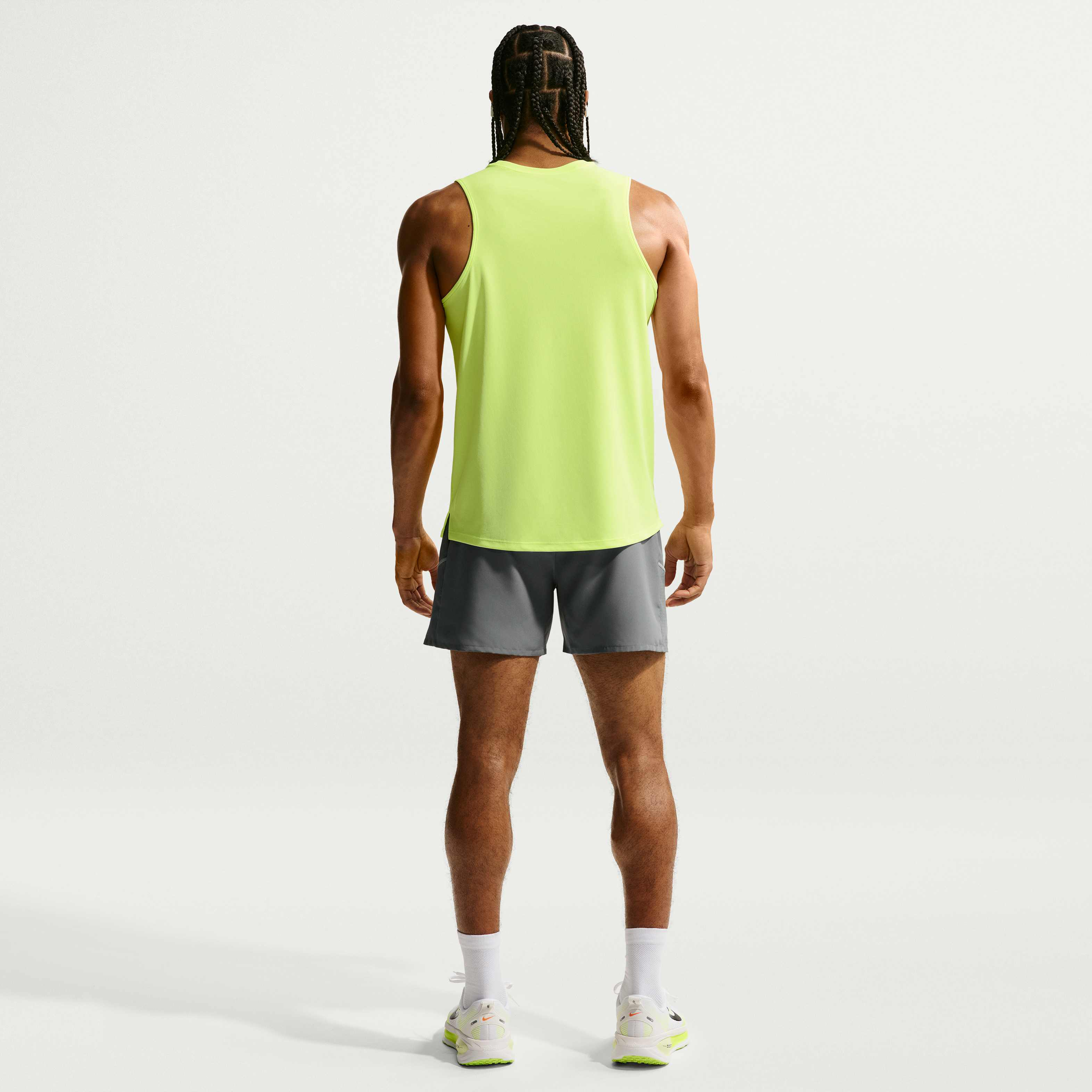 Nike Miler image number 4