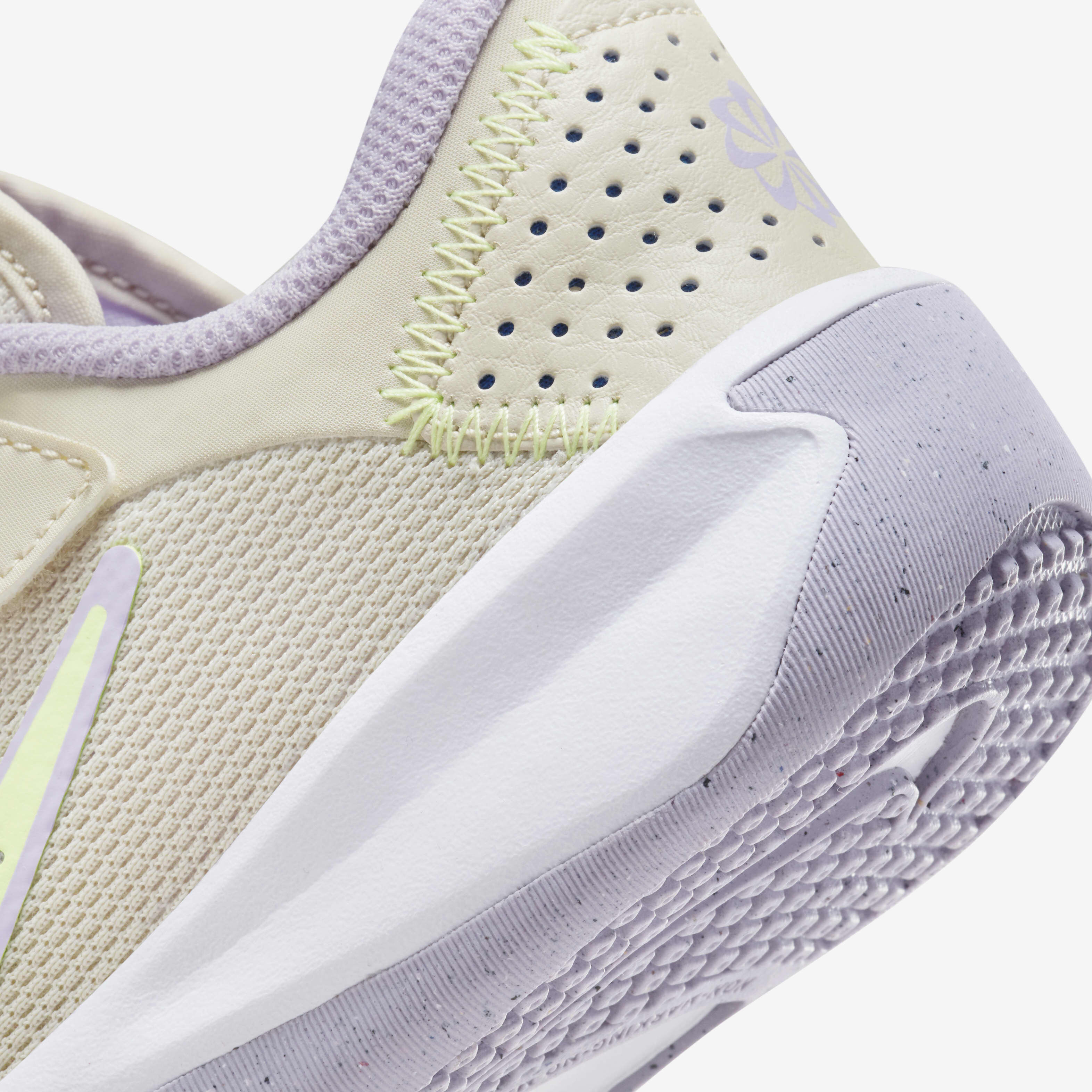 Nike Omni Multi-Court image number 7