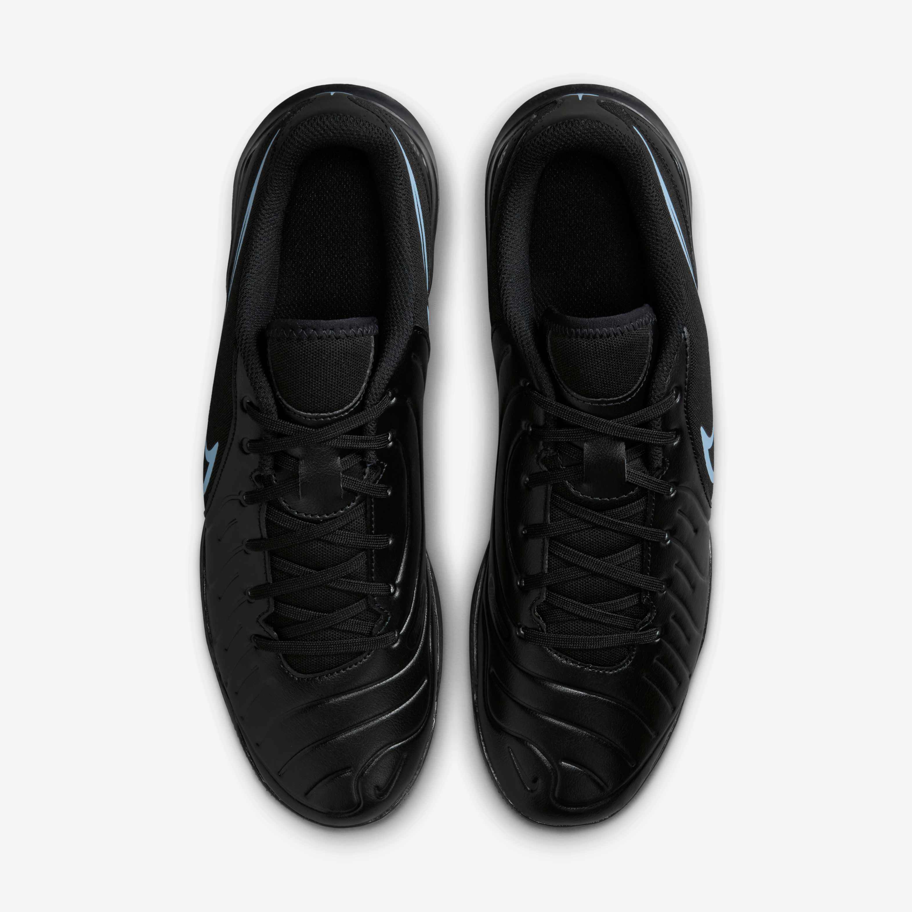 Nike Tiempo Legend 10 Club image number 3