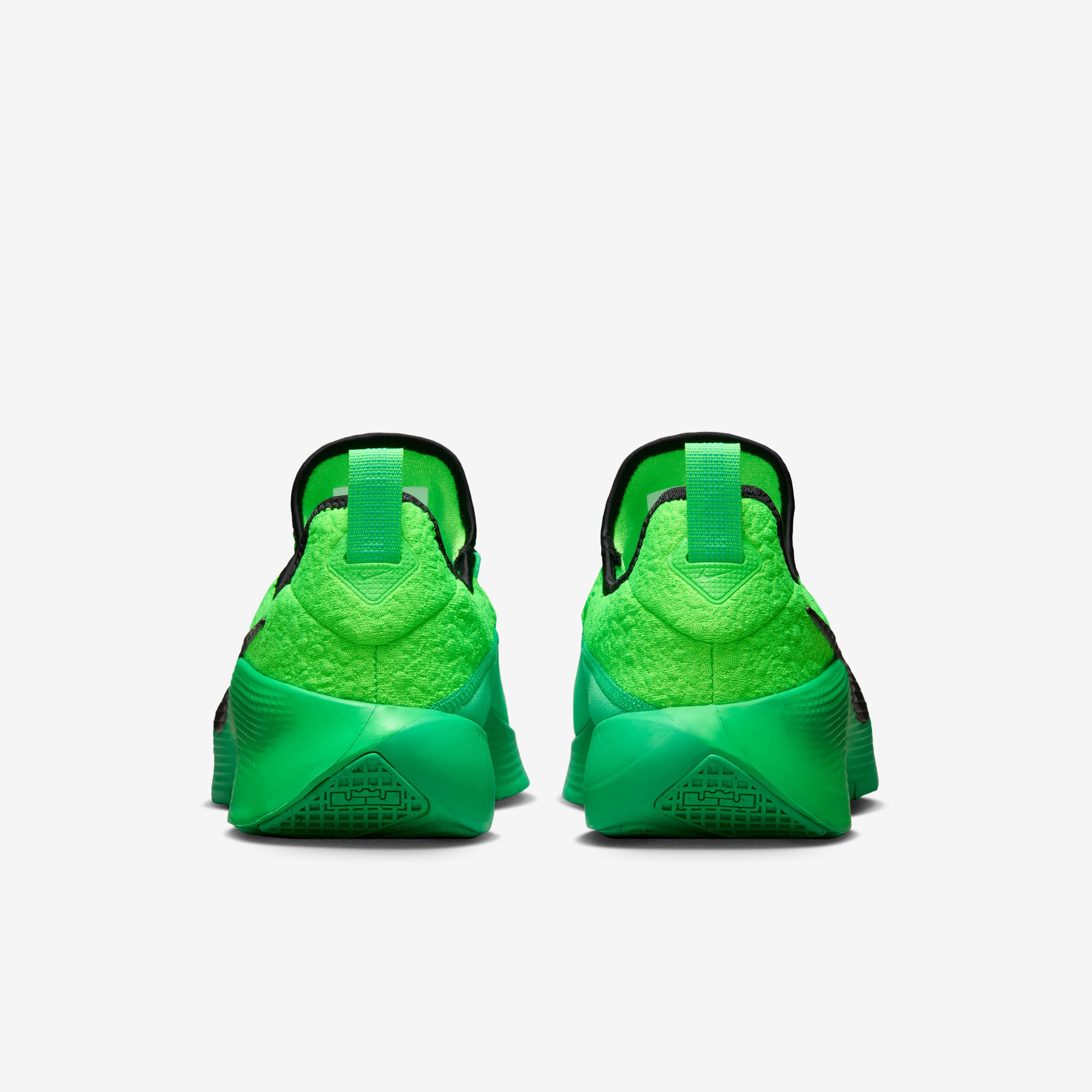 【新品】Nike LeBron TR 1 'Green Strike' レブロン TR1：次世代のアスリートのための究極のトレーニング