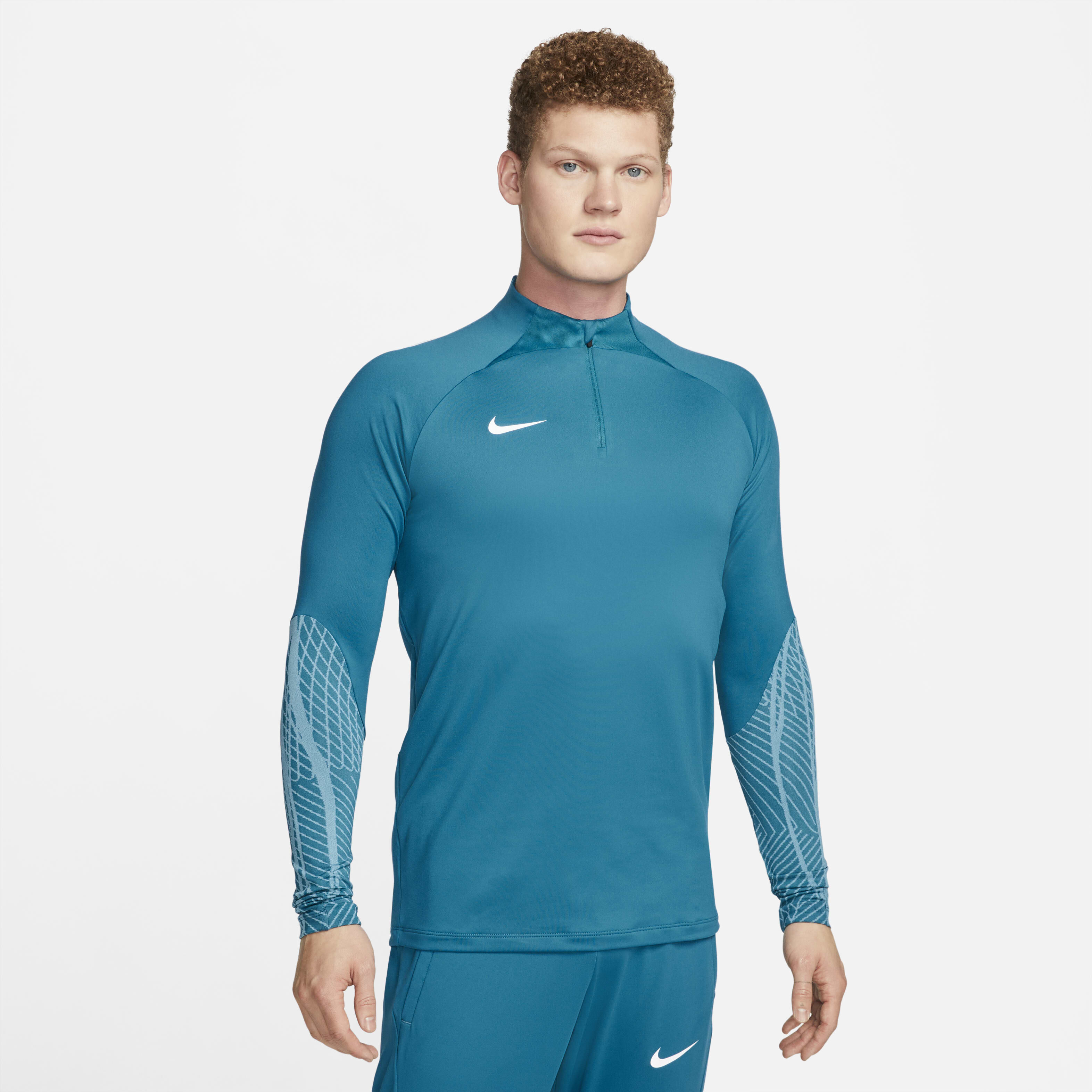 Buy Nike Dri FIT Strike Men s Football Drill Top Nike Saudi Official