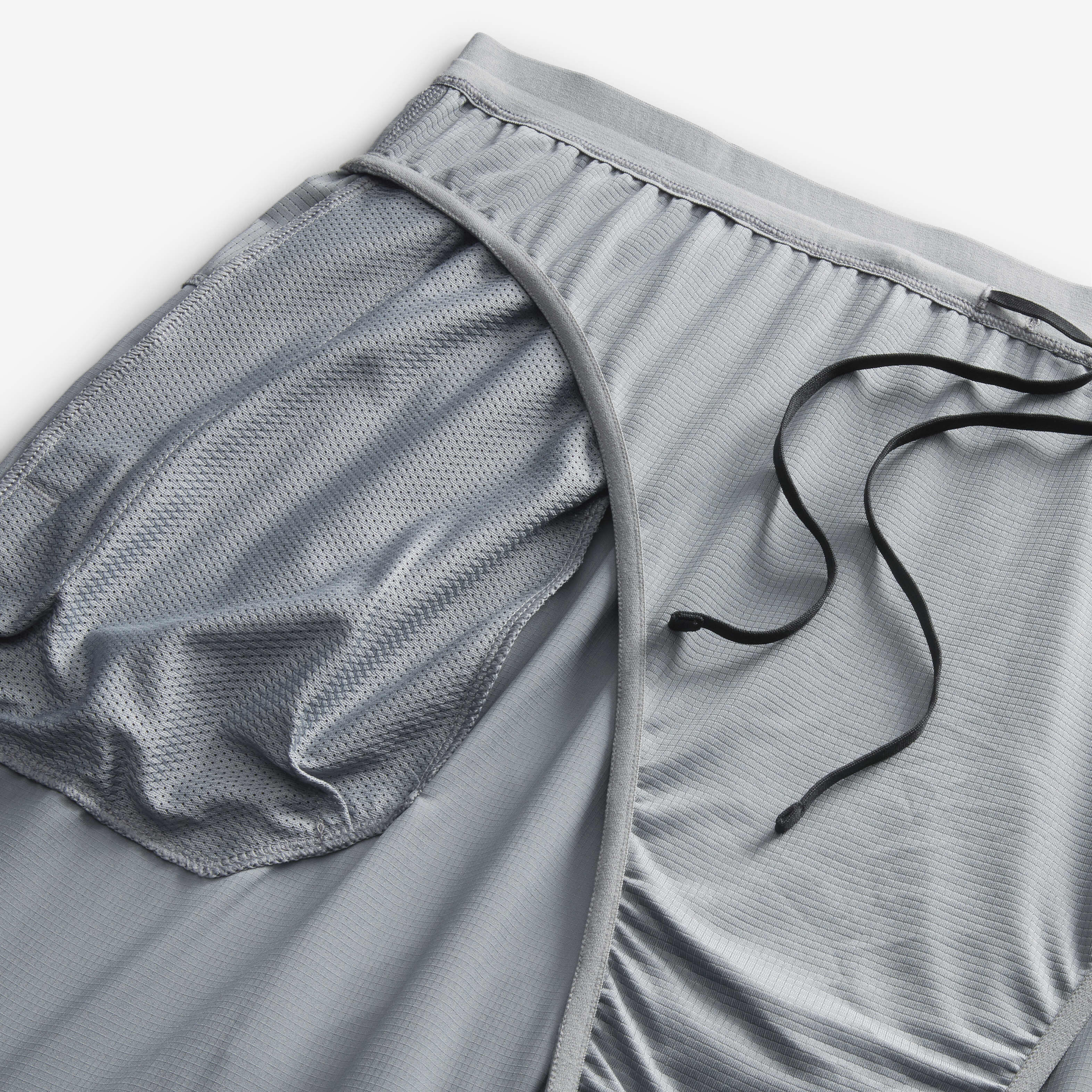 Nike Stride image number 3