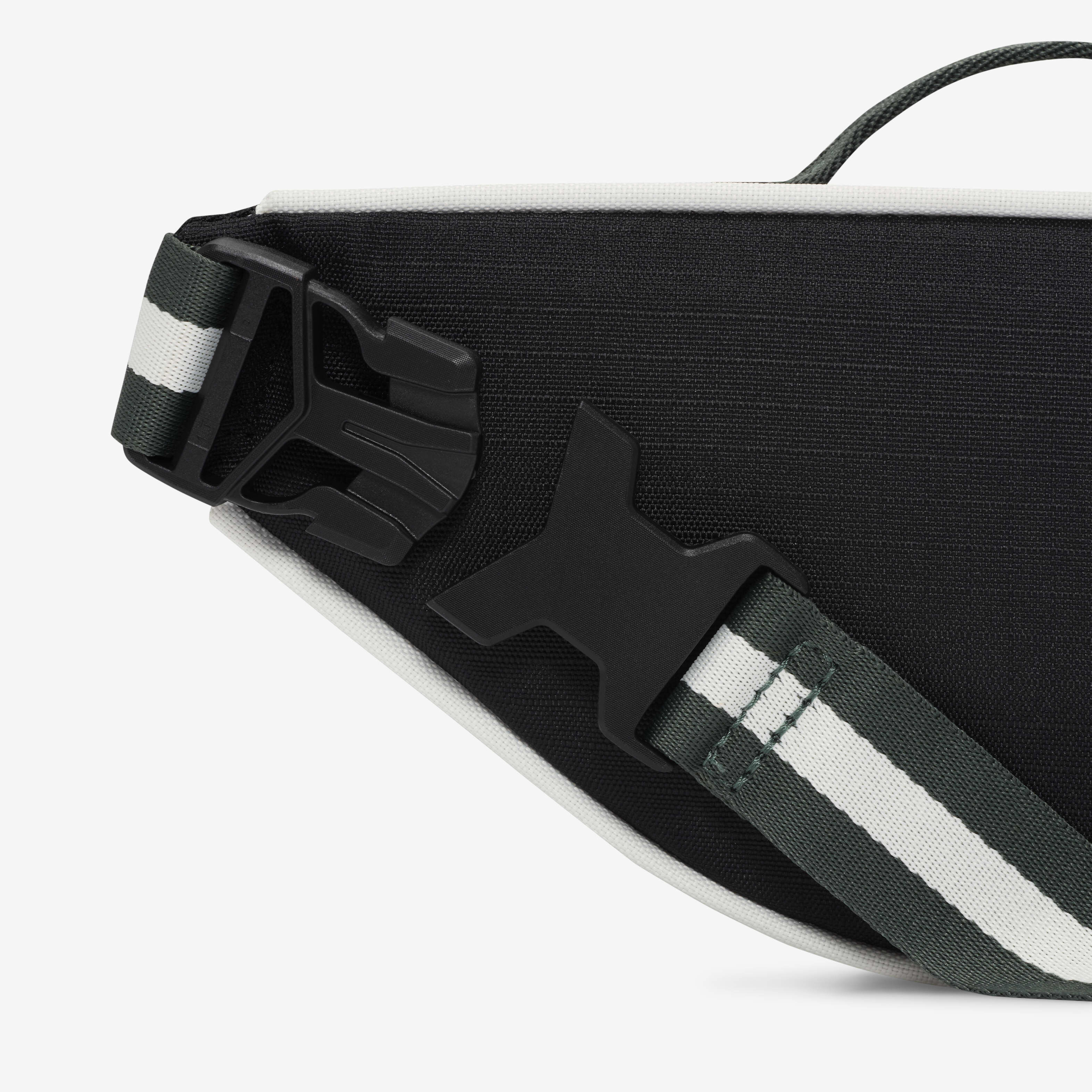 نايكي هيرتيج image number 5