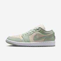 Air Jordan 1 Low SE 'Seafoam'