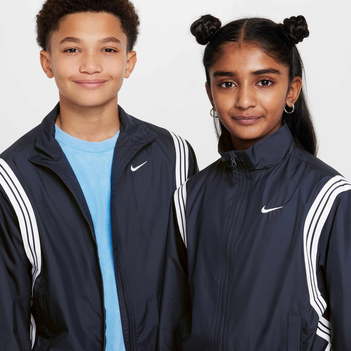 Nike Crossover image number 2 Nike Crossover image number 2