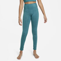 Nike Yoga Dri-FIT