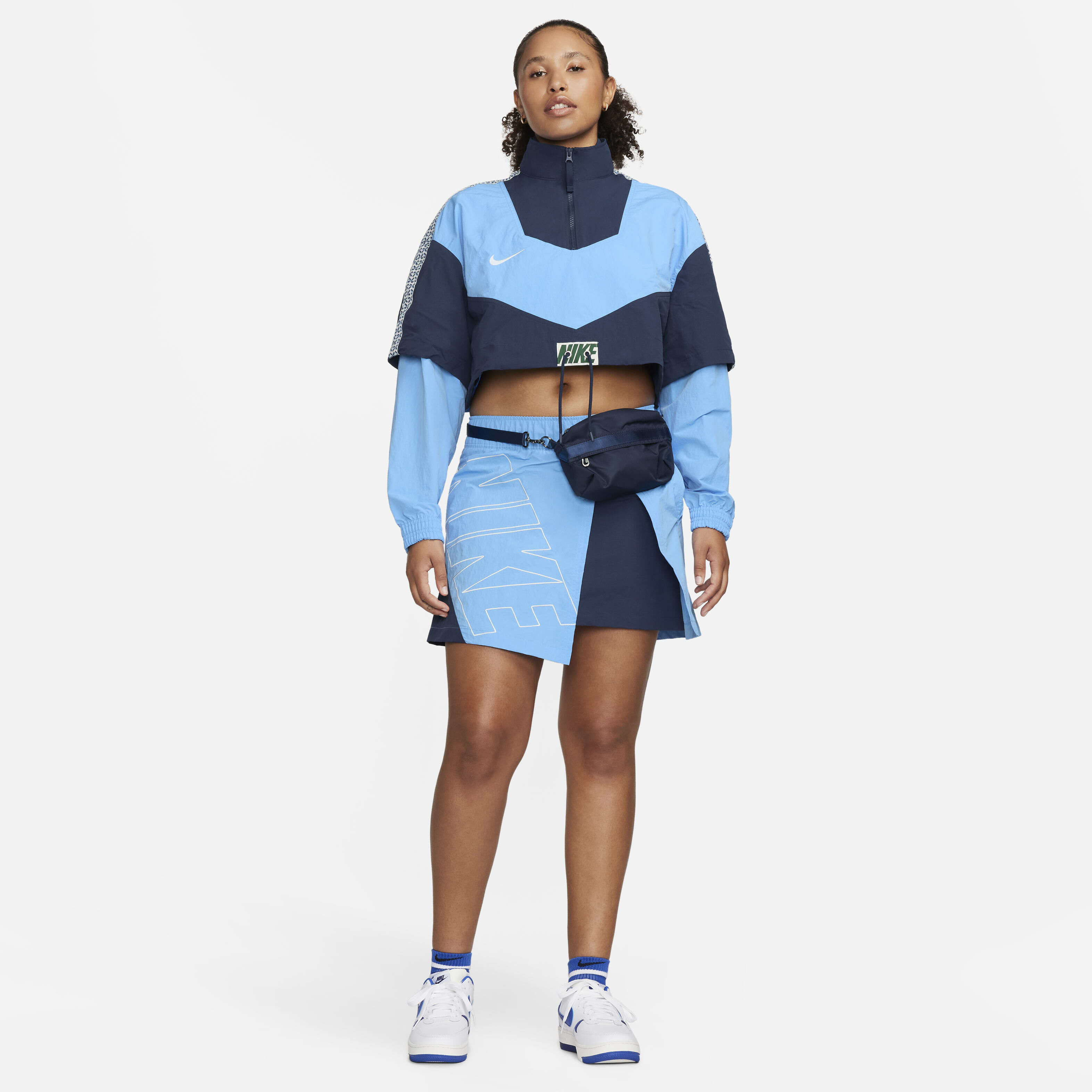 ★★送料無料★★ナイキ NIKE Women's Polyester Fiber Jacket Buy Nike Sportswear x Nike United Women's Oversized Woven