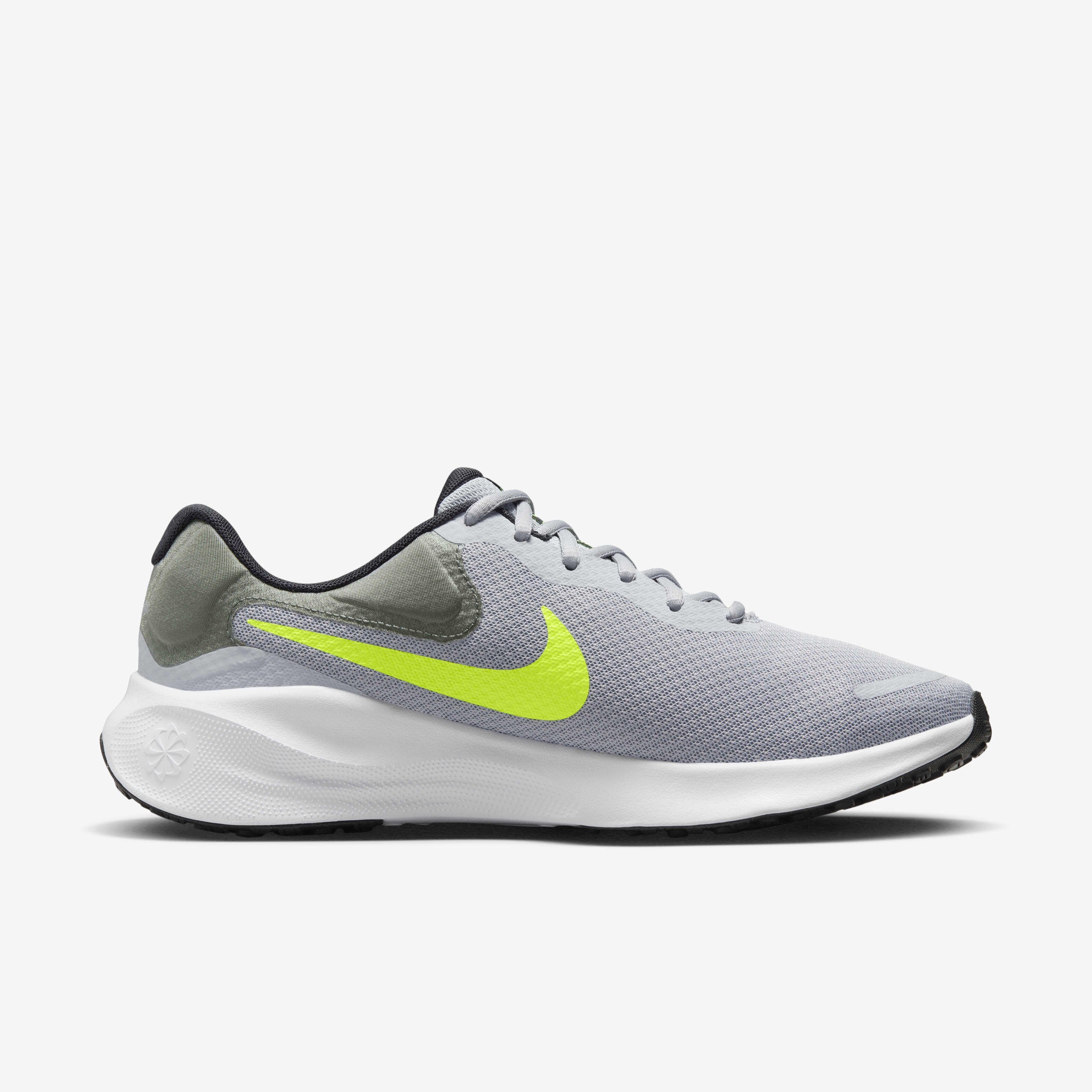 Buy Nike Revolution 7 Men s Road Running Shoes Nike Saudi Official