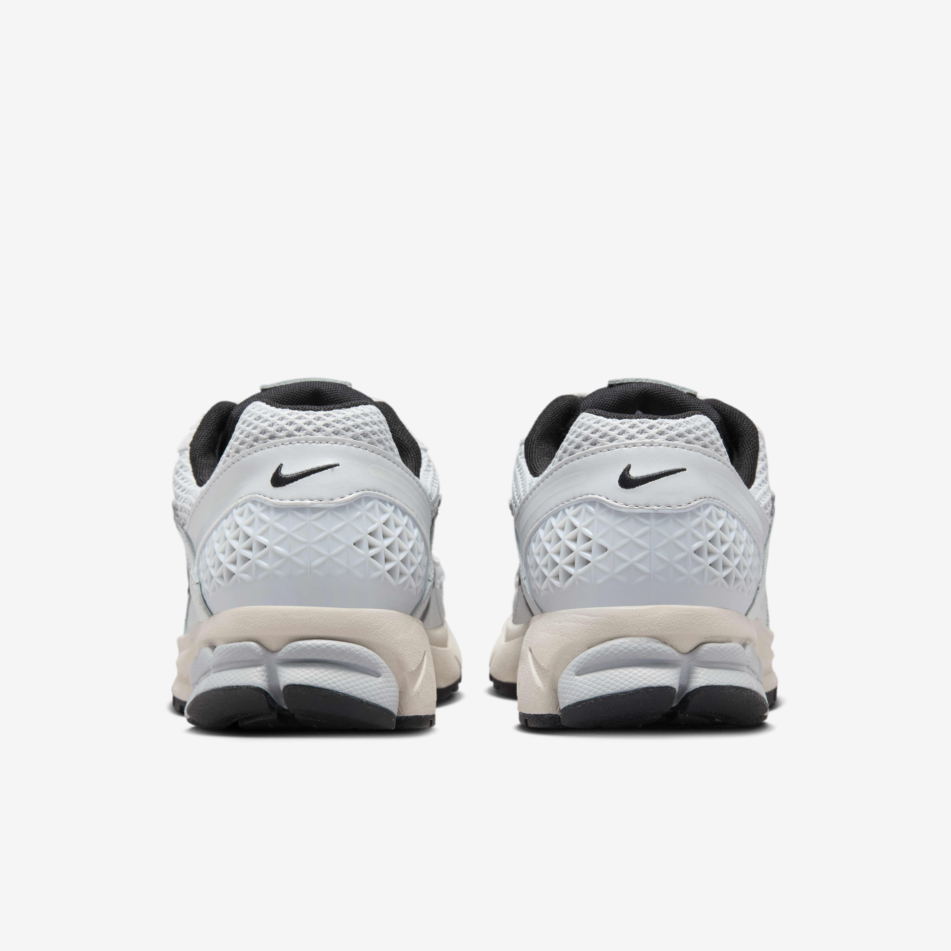 Nike Zoom Vomero 5 image number 5