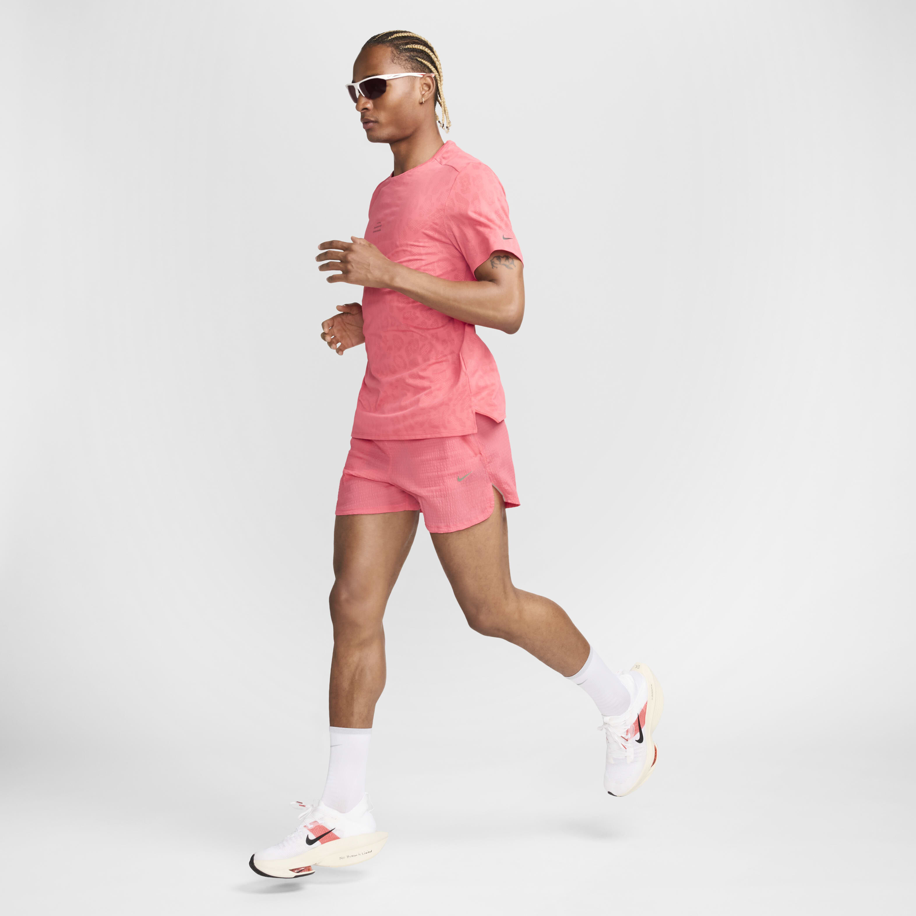 大流行中！ Buy Short-Sleeve Dri-FIT Men's Division Run 365 Rise Nike その他