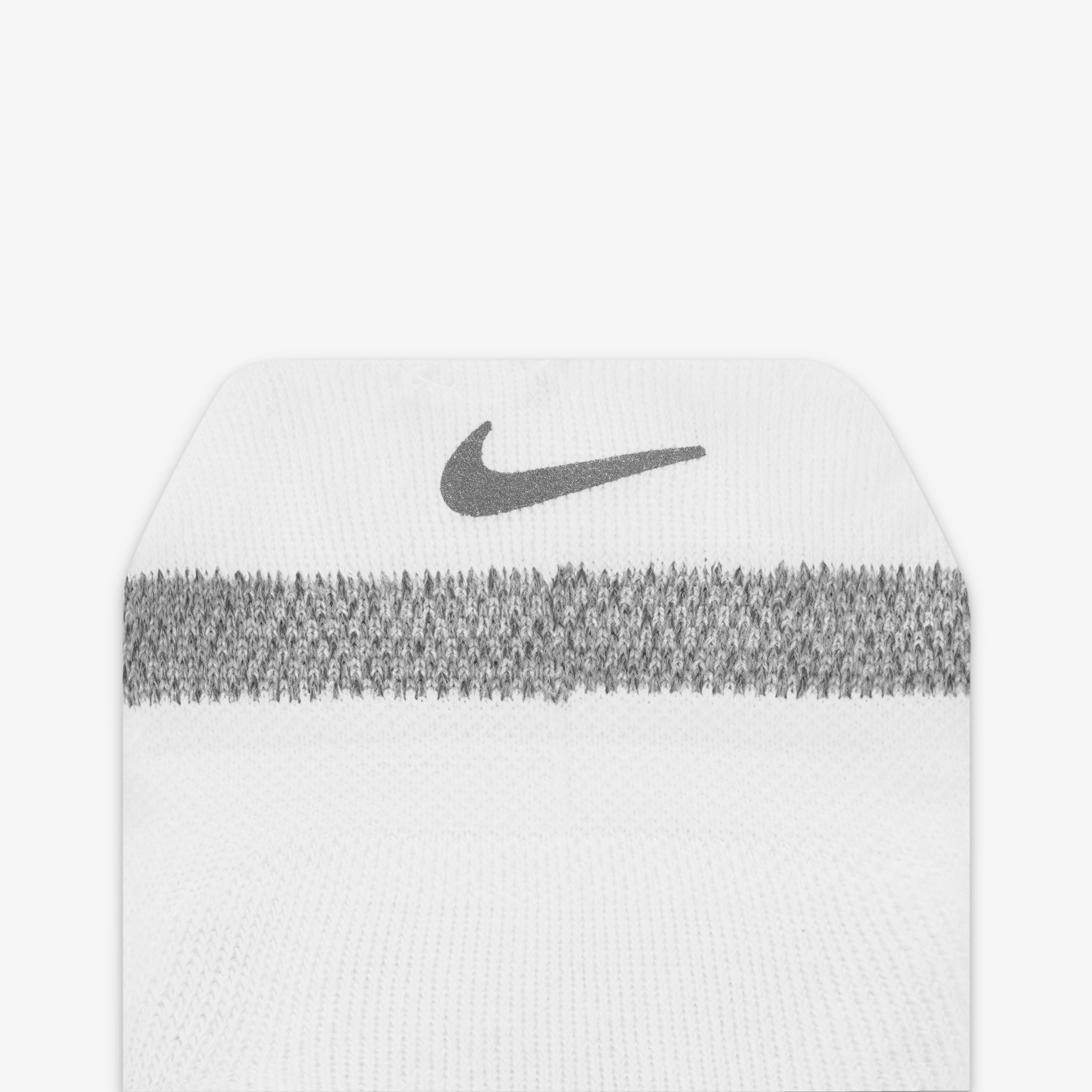 نايكي سبارك image number 6