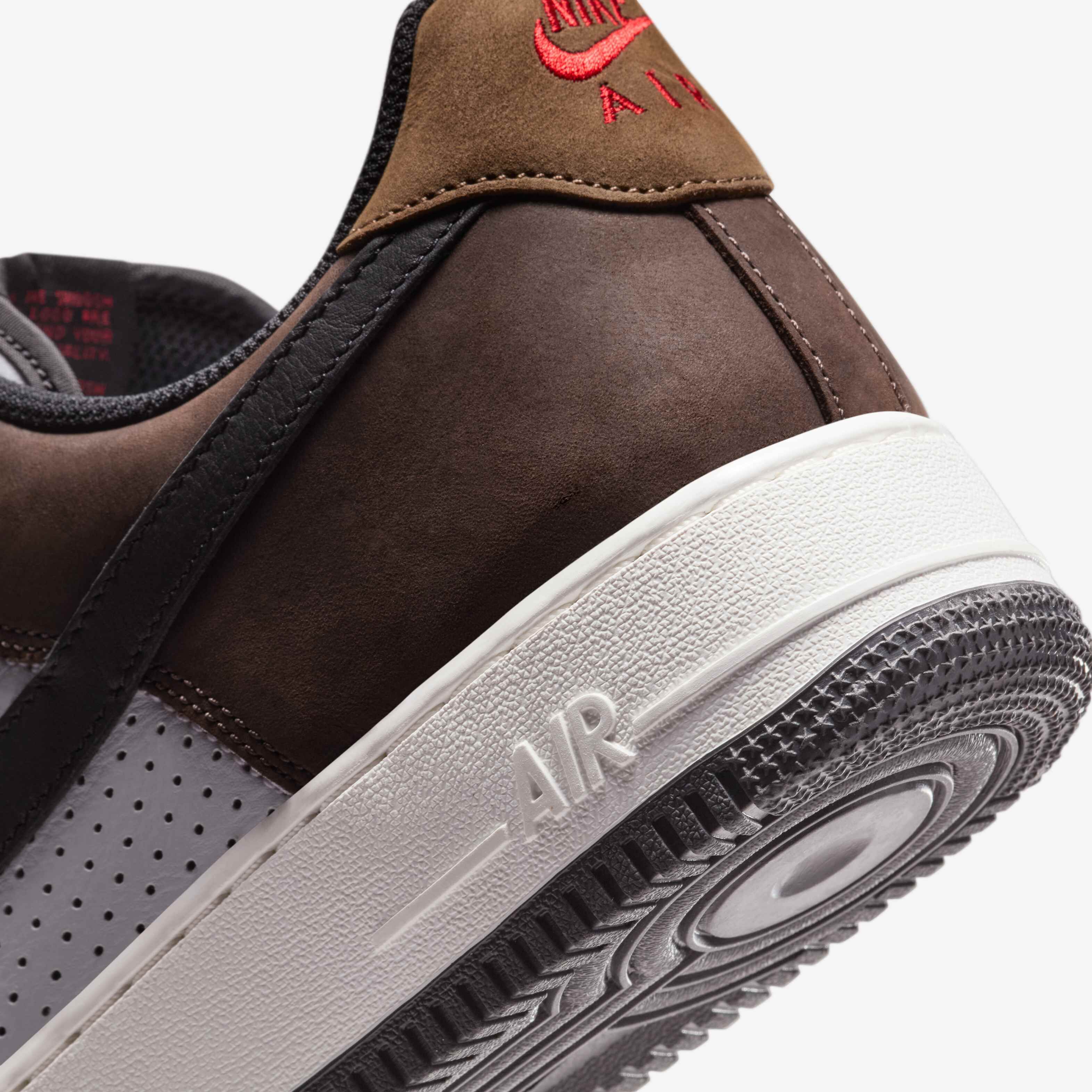 Nike Air Force 1 Low Retro image number 7