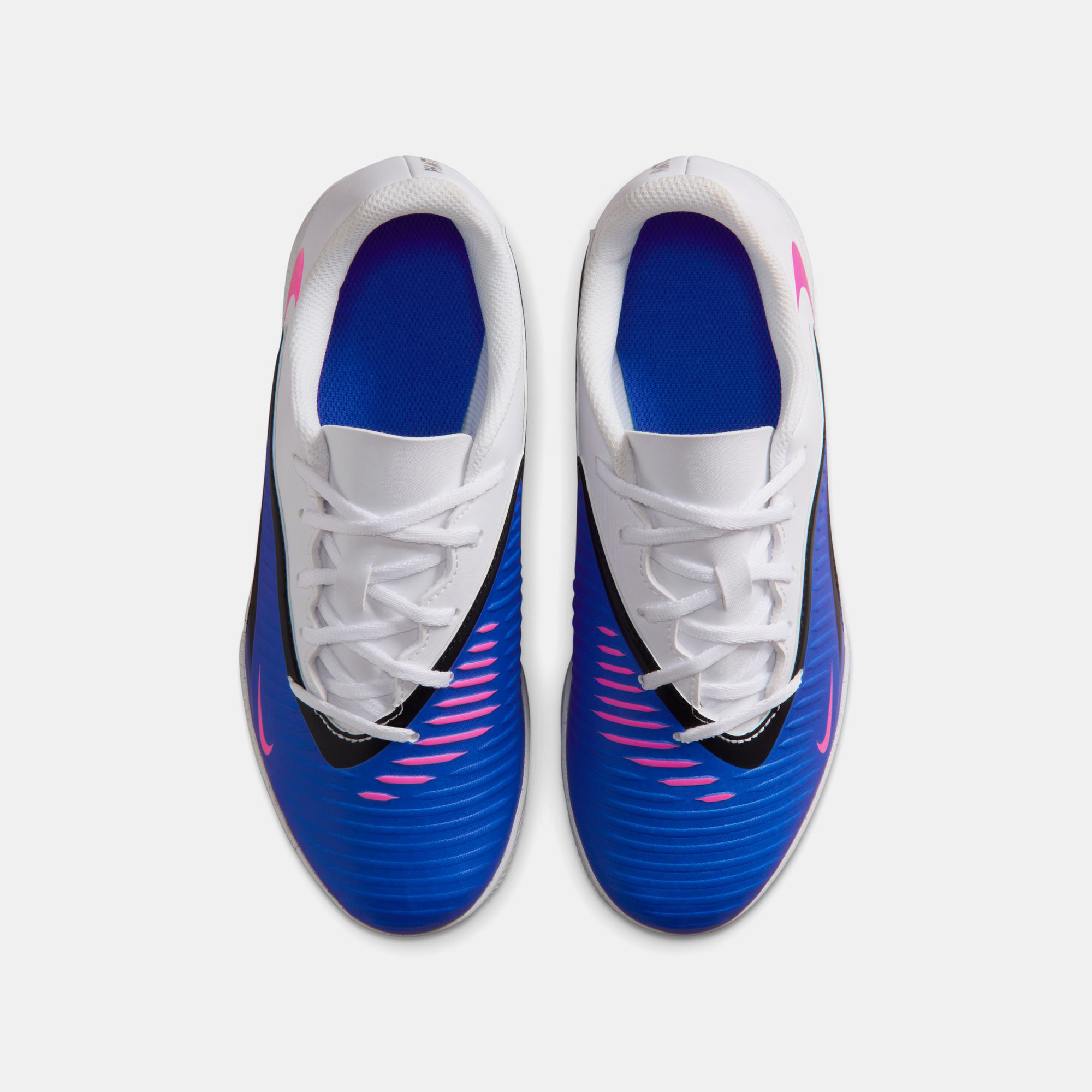 Nike Jr. Phantom 6 Low Club image number 3